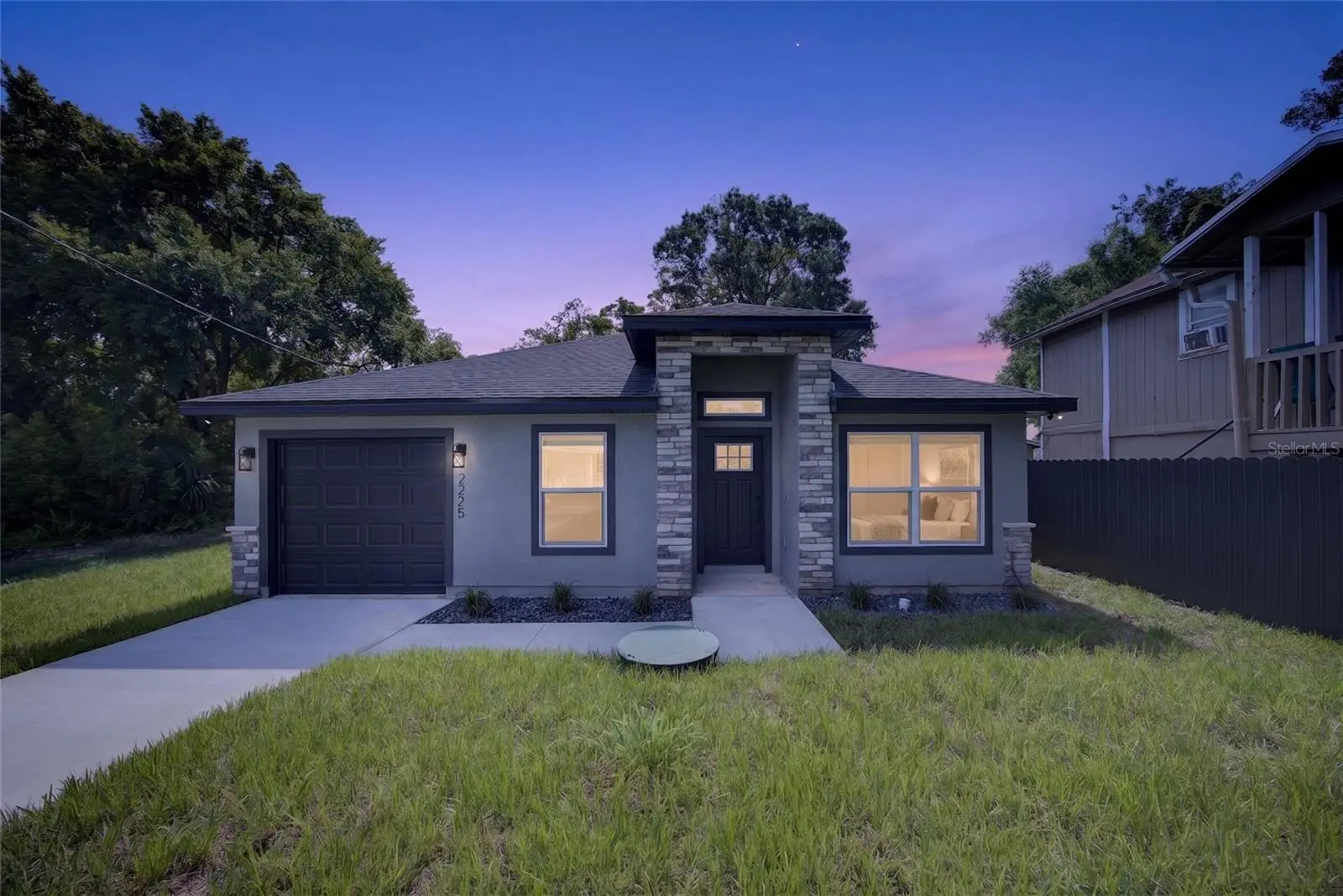 2225 Mccarthy Avenue, FL