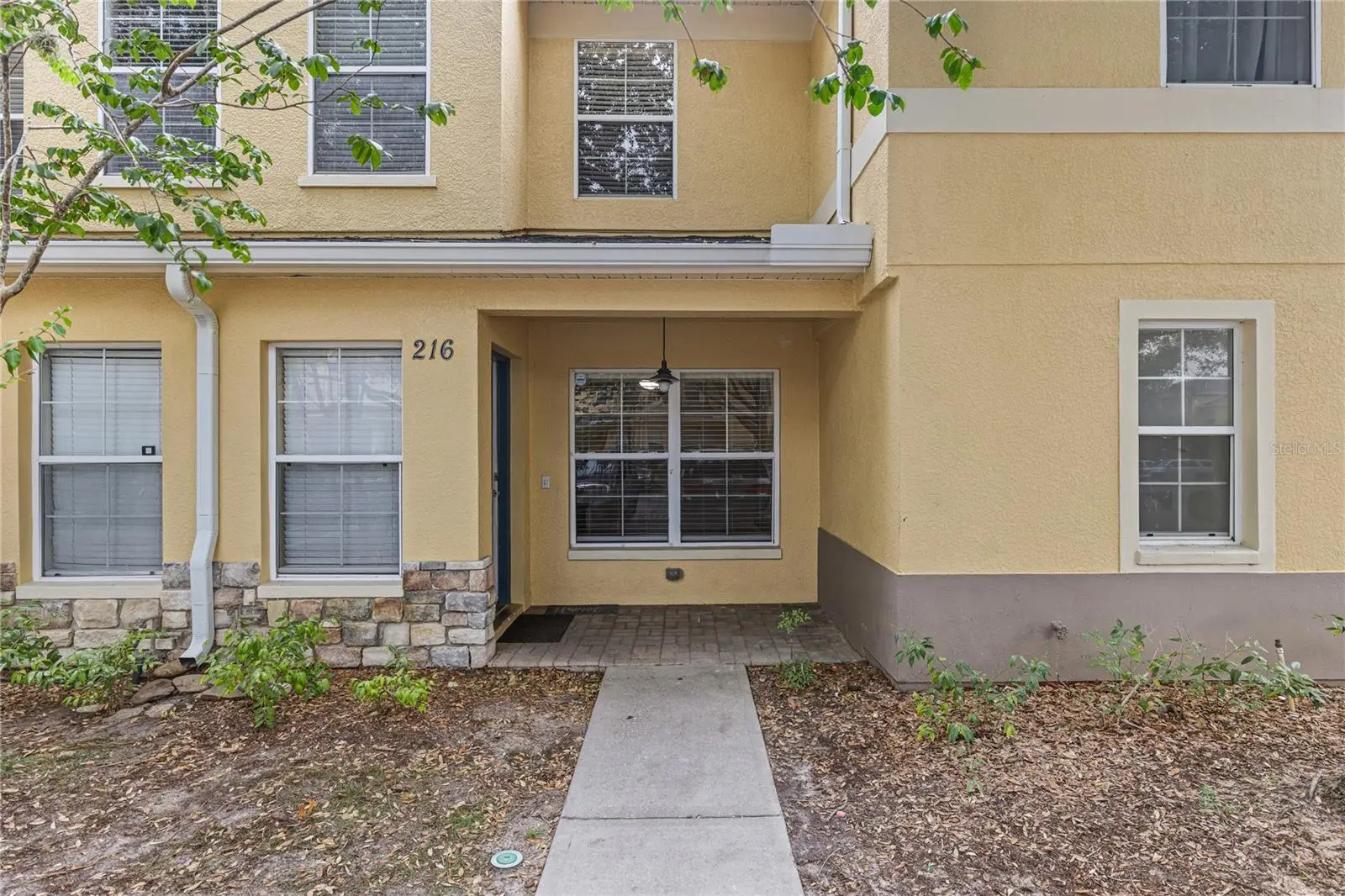 216 Dragons Fire Place, FL