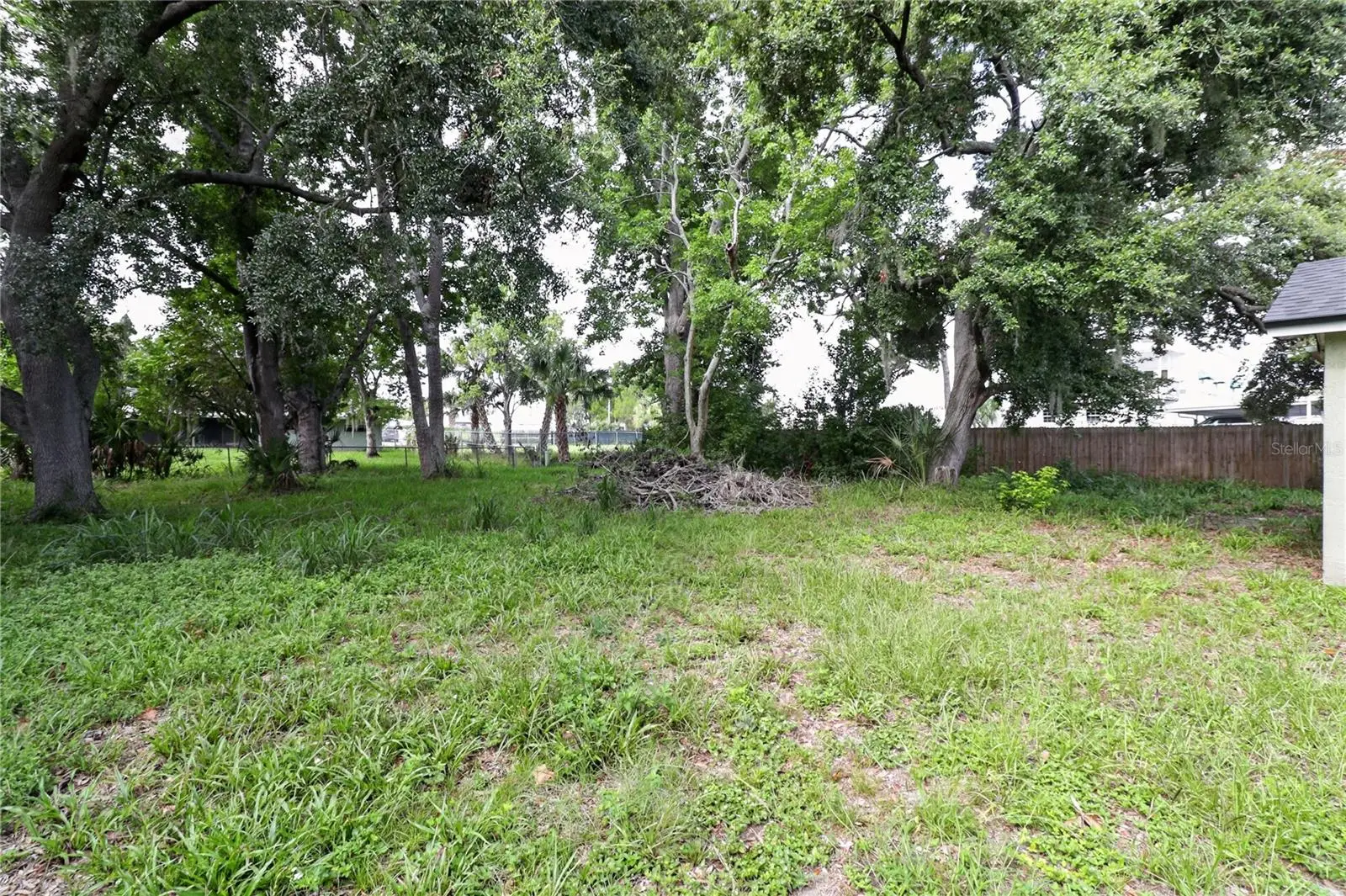 7036 Ashwood Drive, FL