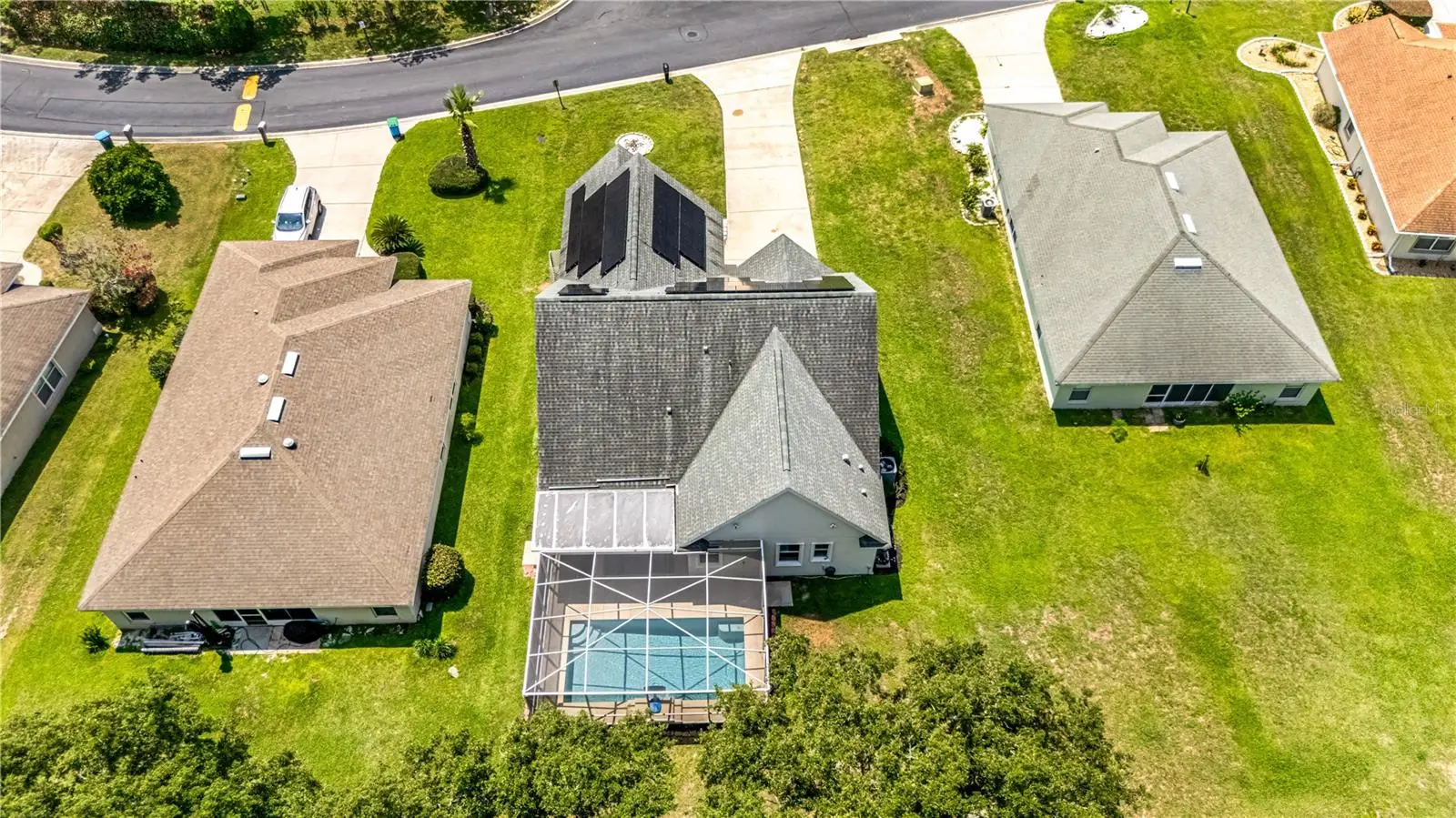 728 Lake Diamond Avenue, FL