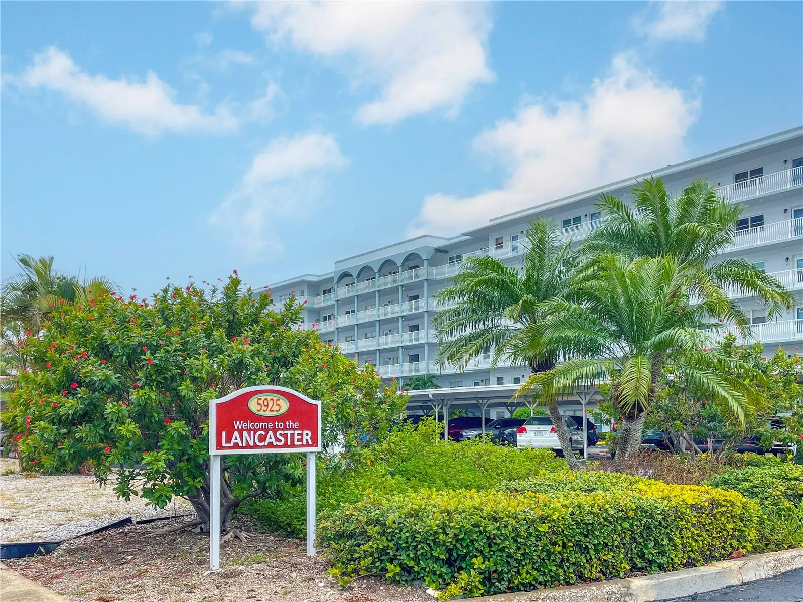 5925 Shore Boulevard, FL
