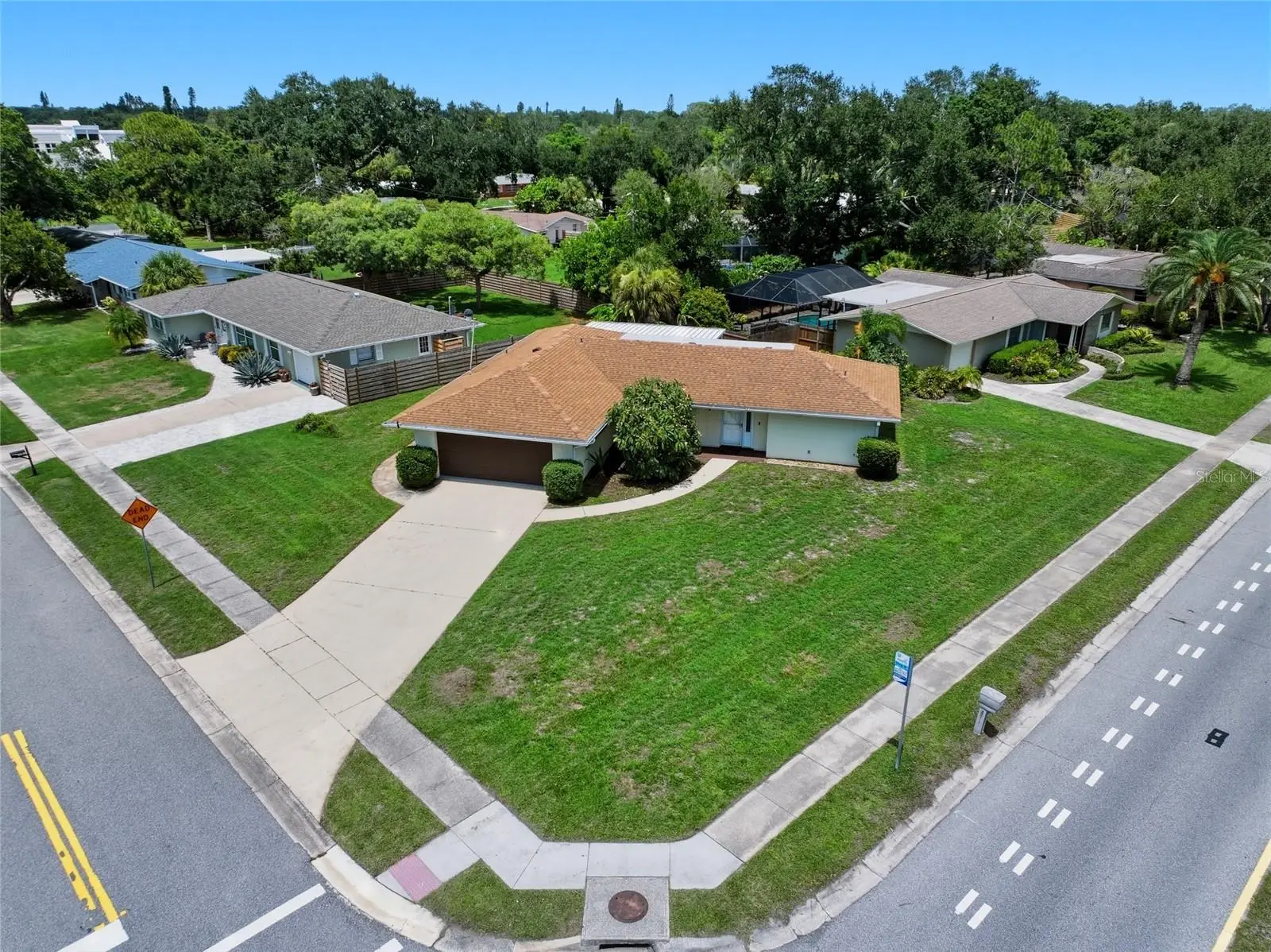 2711 Gulf Gate Drive, FL