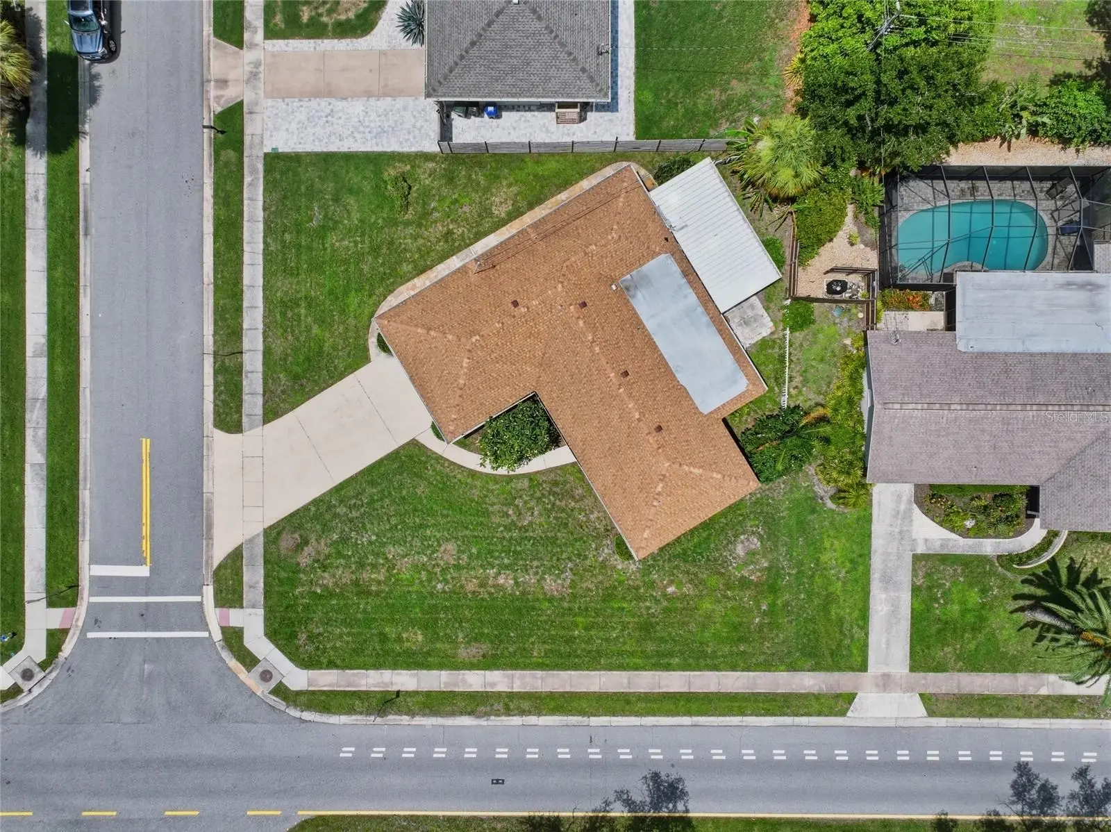 2711 Gulf Gate Drive, FL