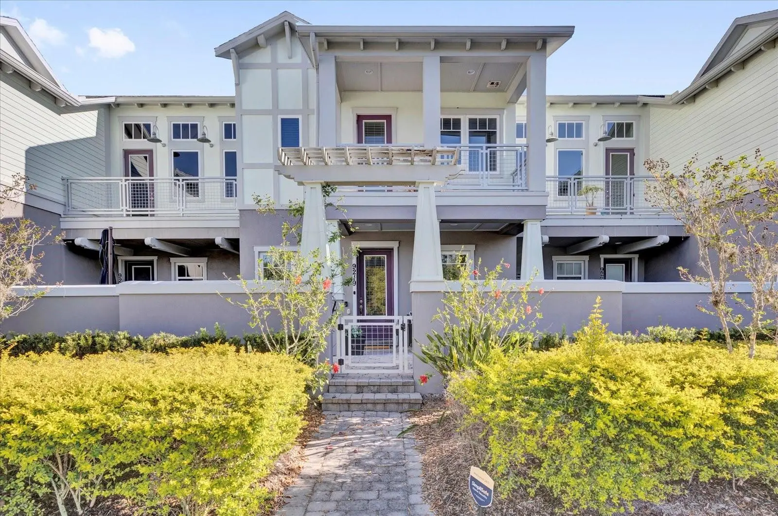 9219 Laureate Boulevard, FL