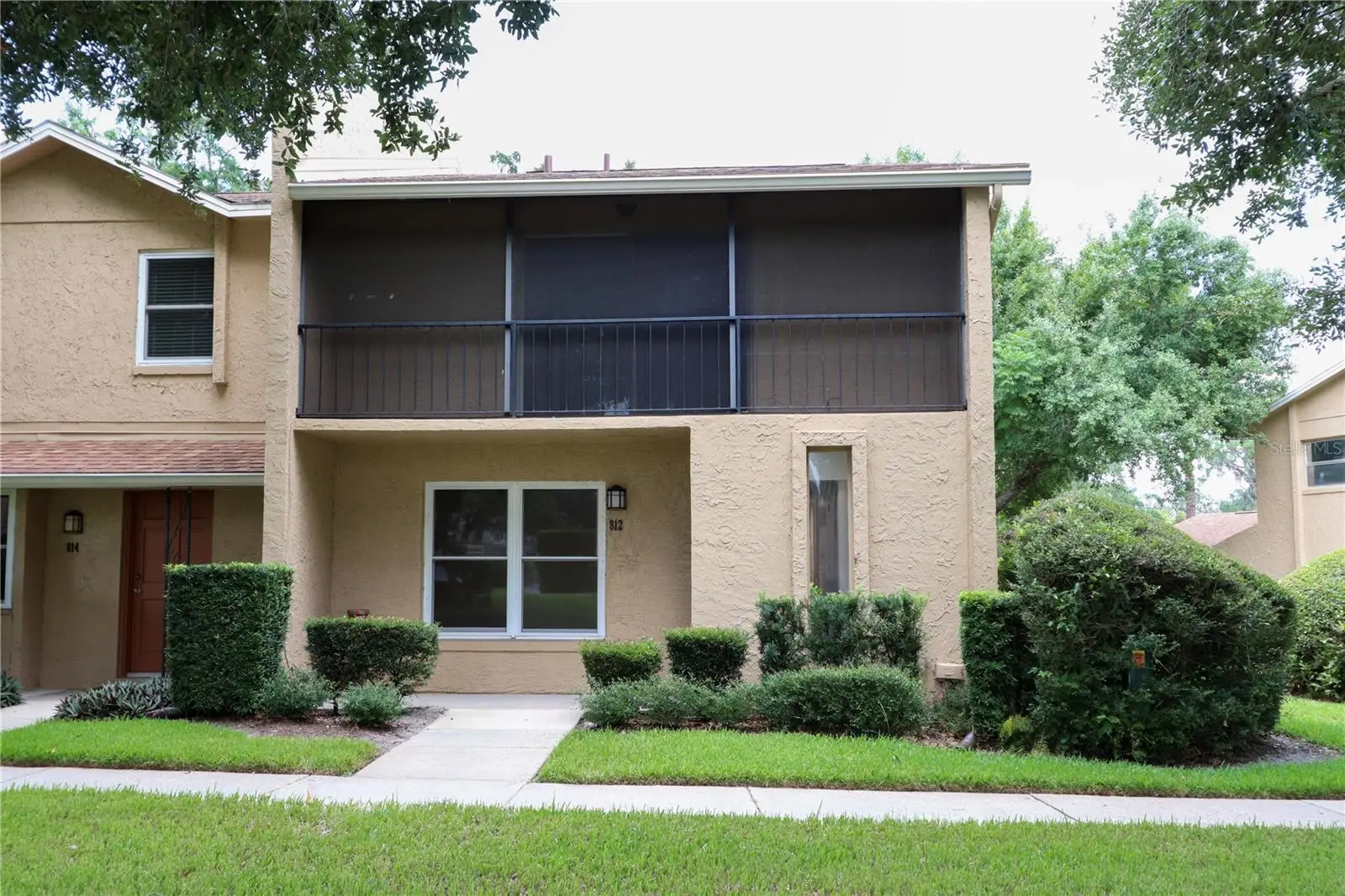 812 Park Lake Circle, FL