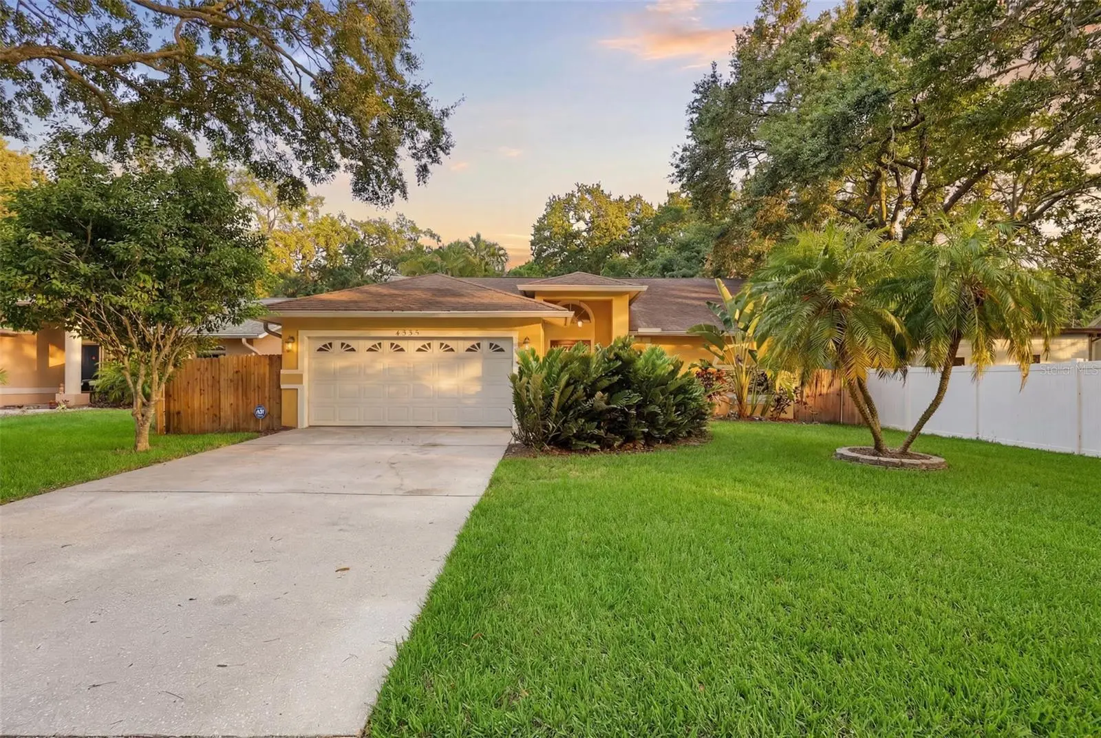 4989 162nd Avenue, FL