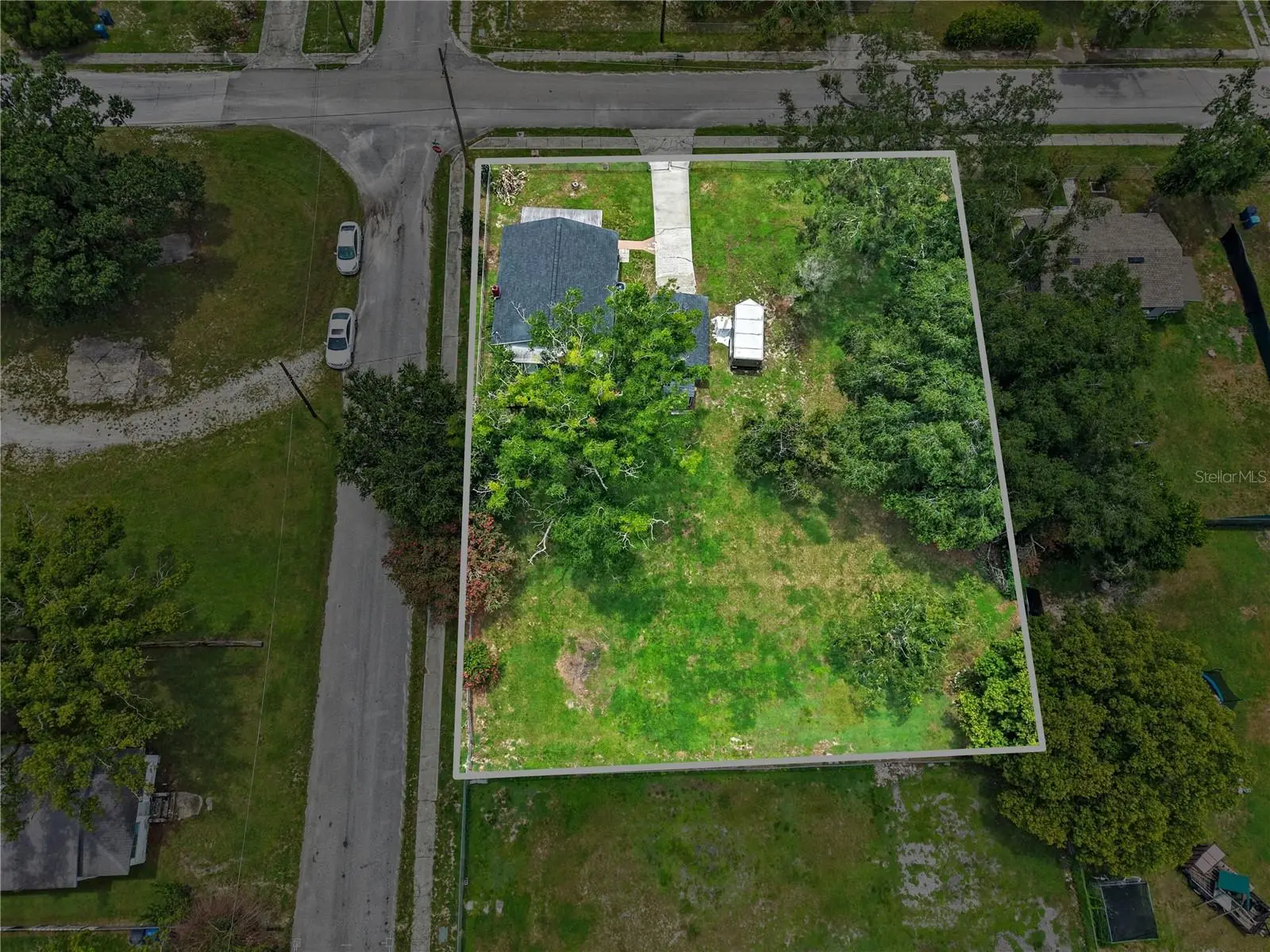 204 Pine Avenue, FL