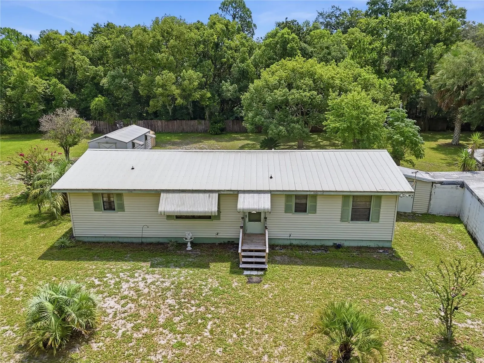 44144 Dollys Way, FL