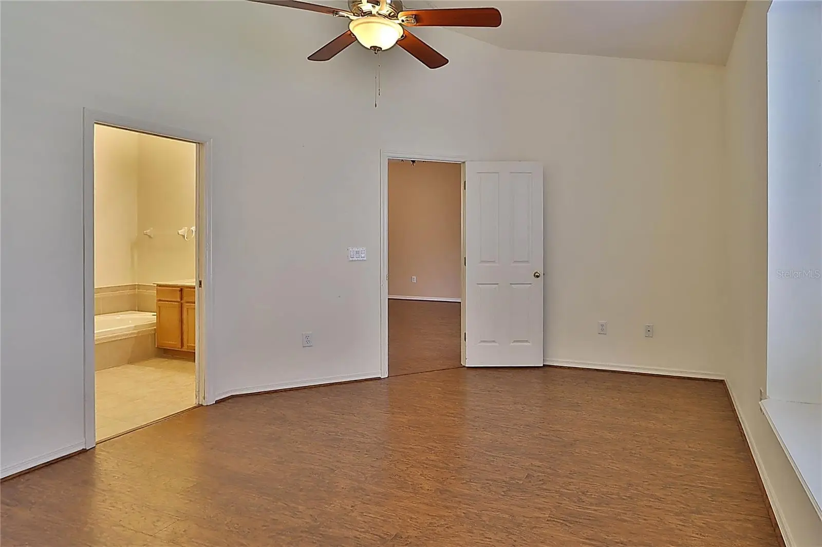 31007 Prout Court, FL
