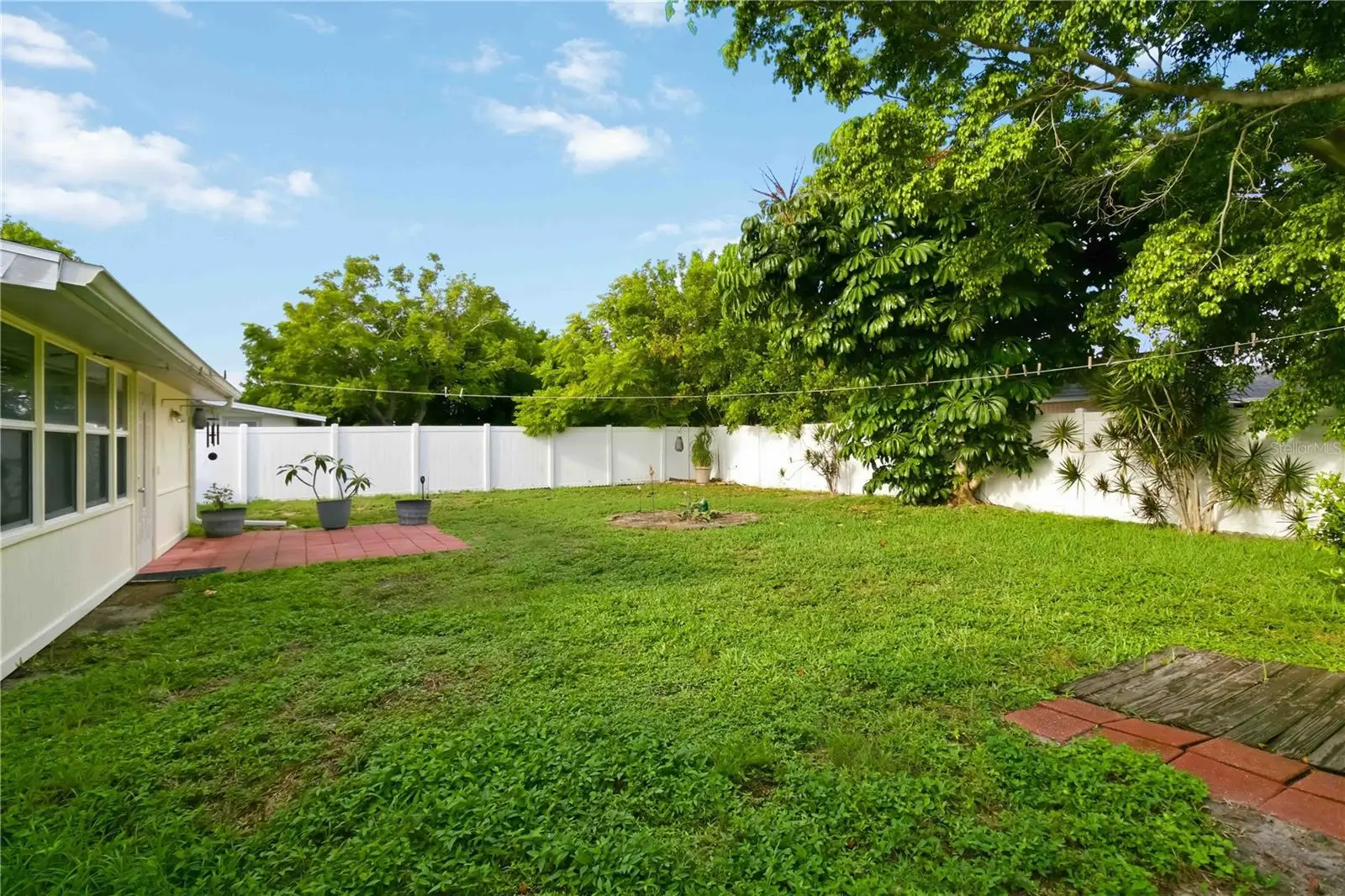 4704 Park Acres Drive, FL