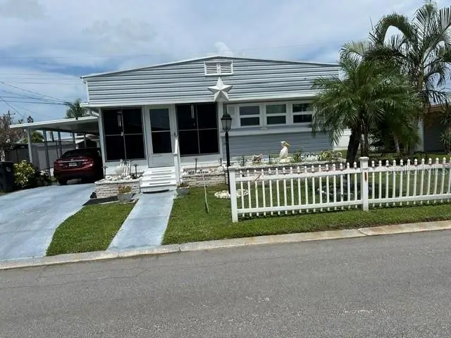 607 50th Avenue Ter W, FL
