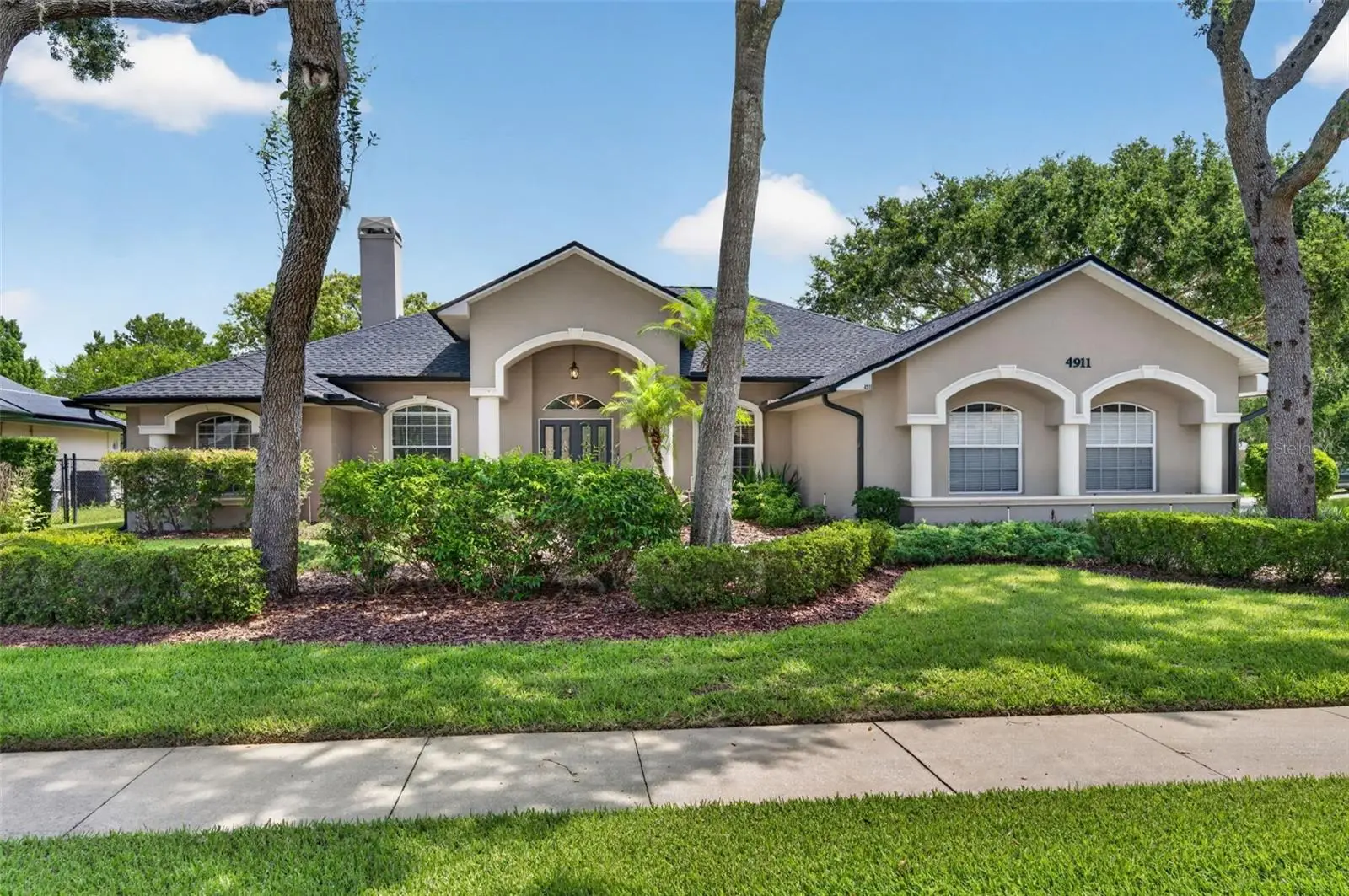4911 Raylene Way, FL