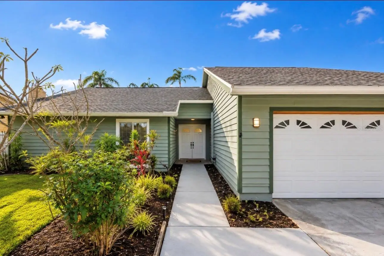 10906 Autumn Oak Place, FL