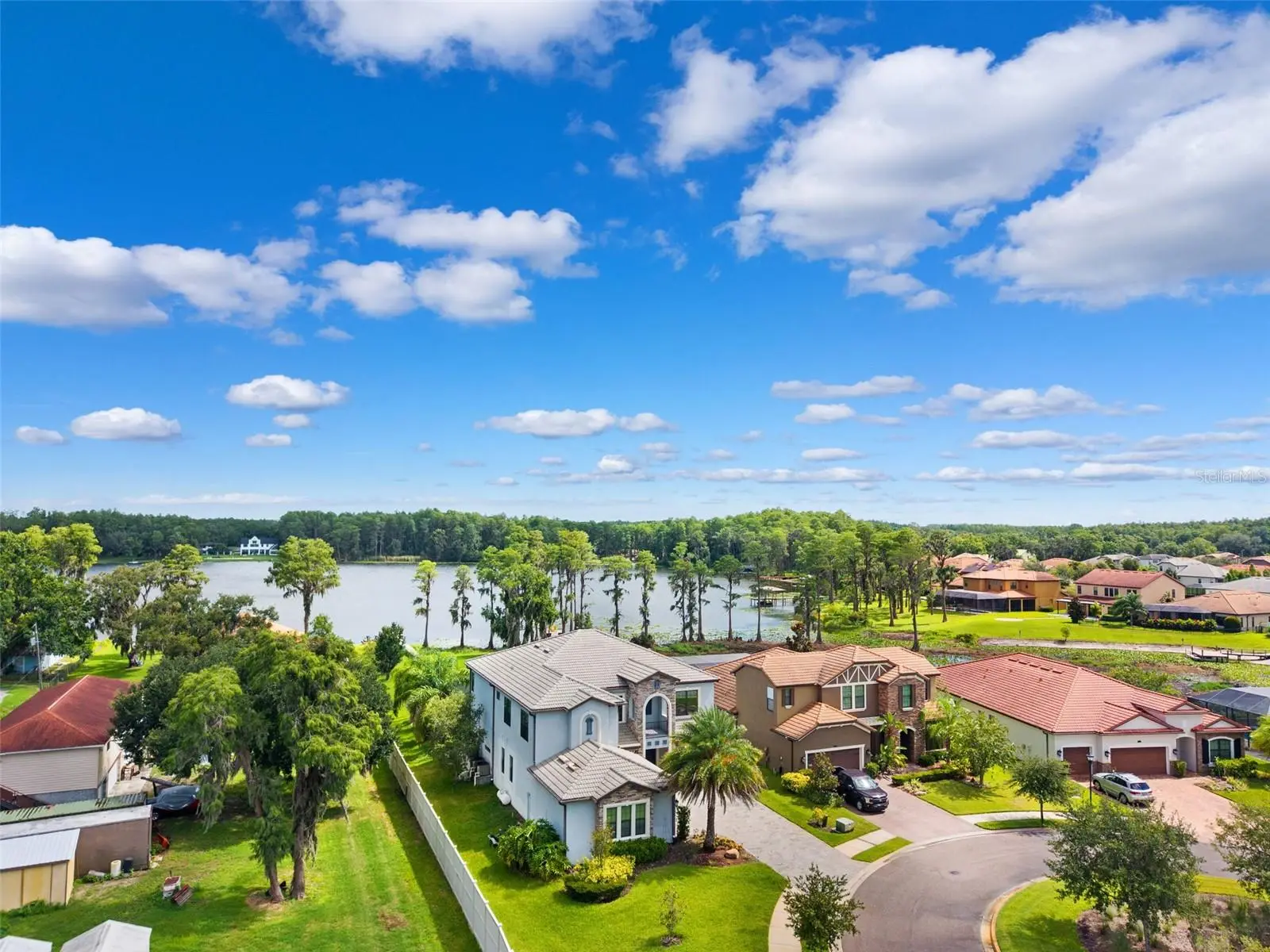5167 Lakecastle Drive, FL
