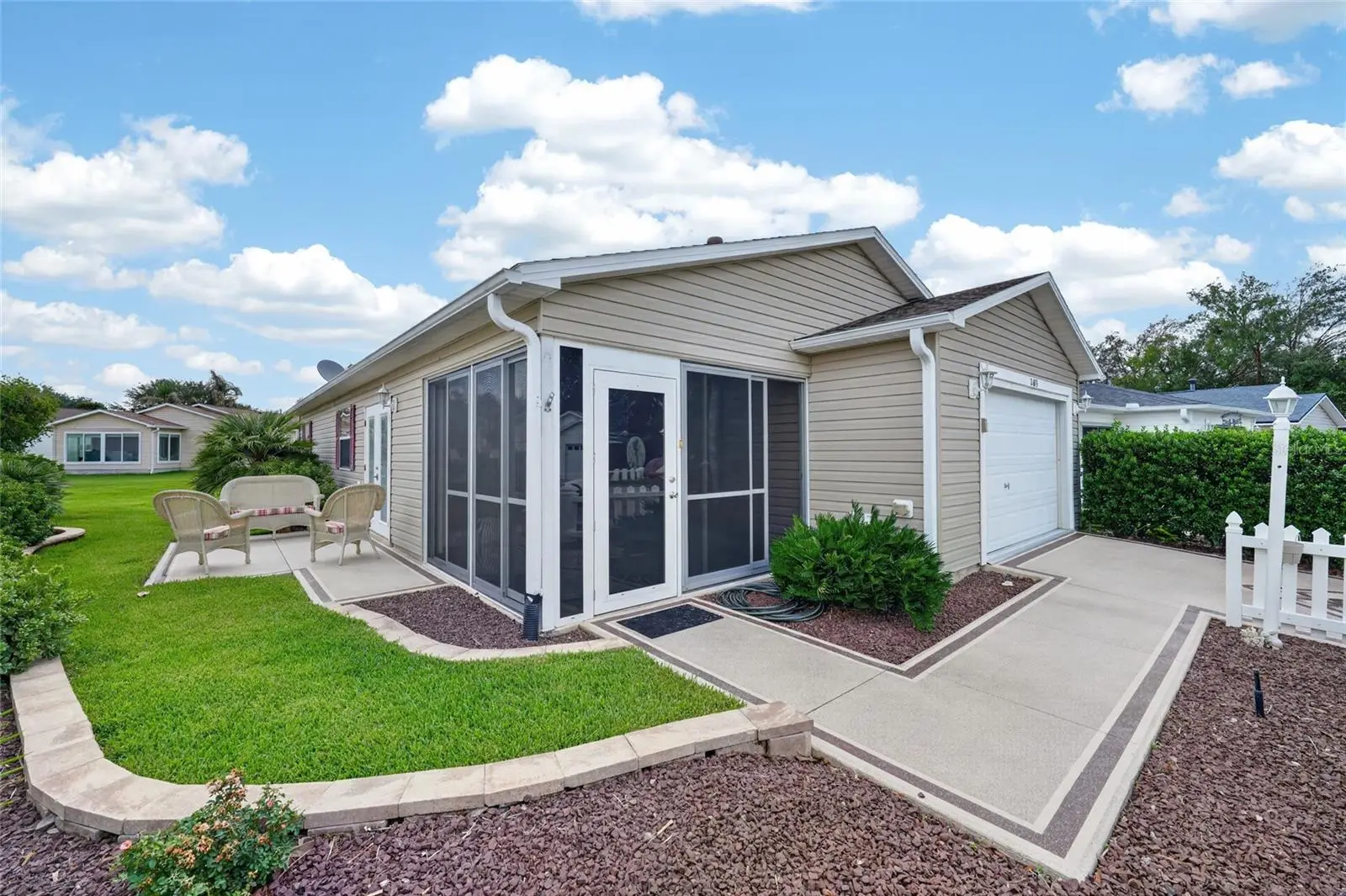 2673 Suffolk Street, FL