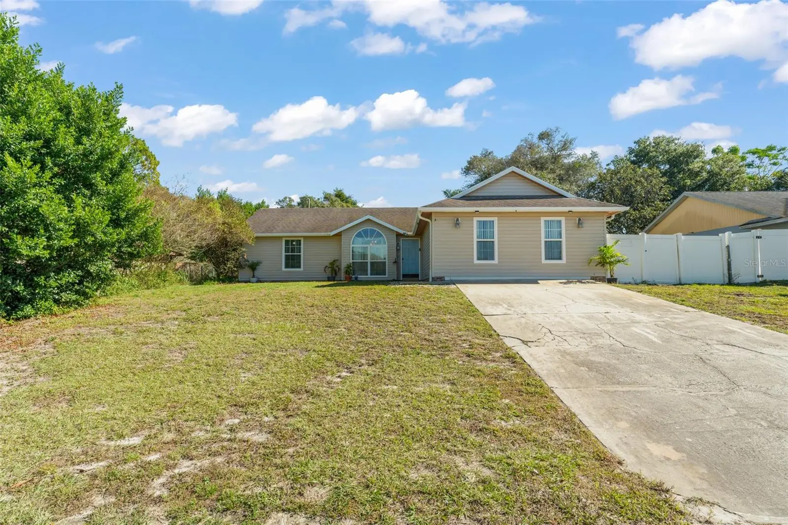 961 Millenbeck Avenue, FL