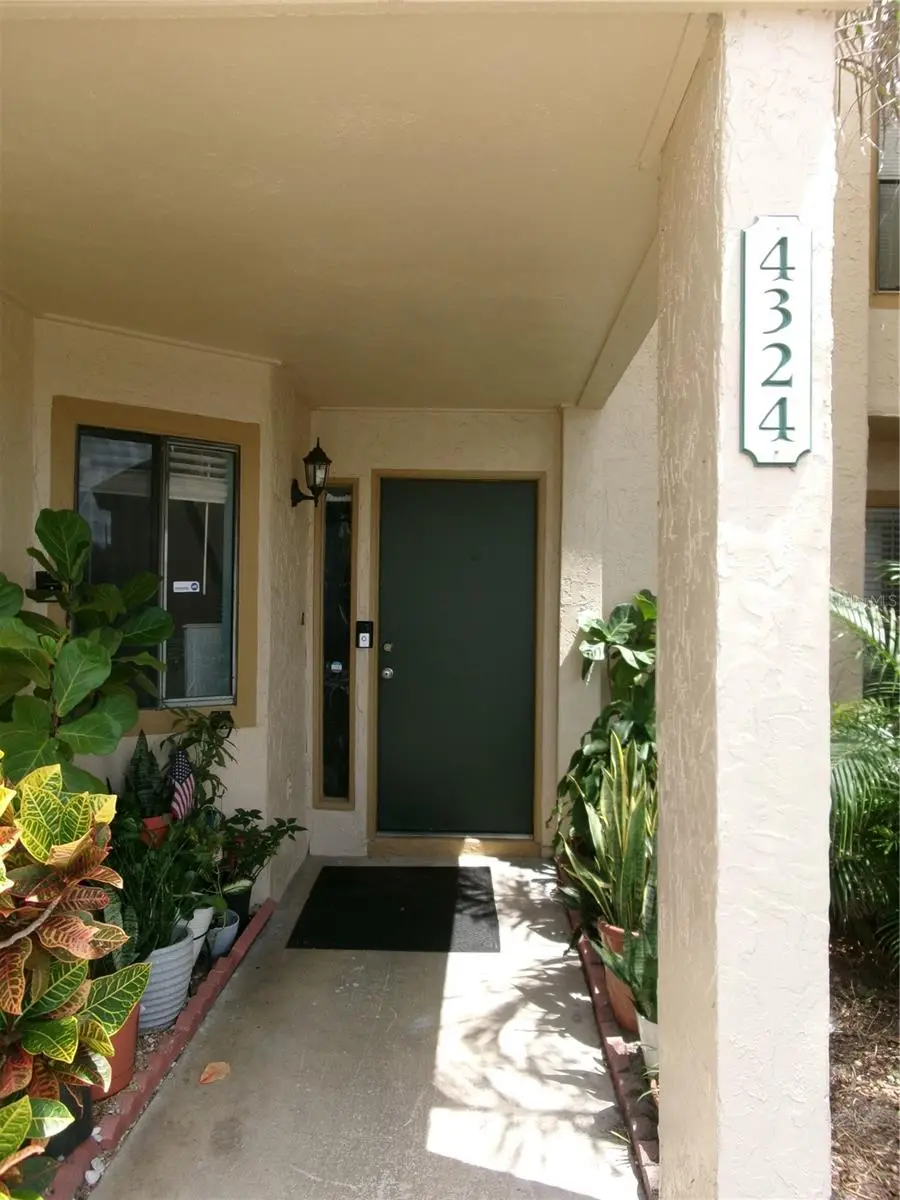 4324 Middlebrook Road, FL