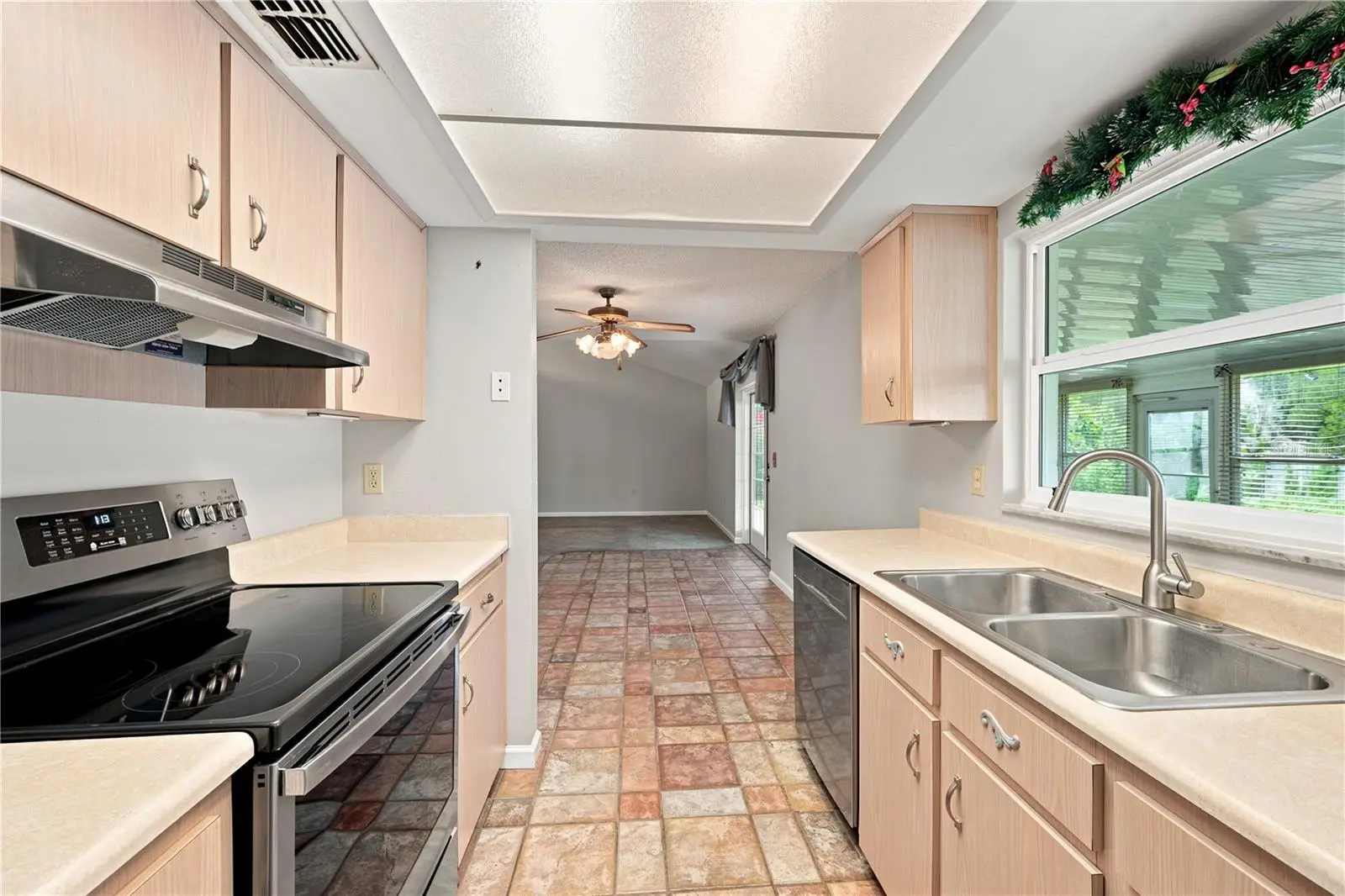 7316 Highland Grove Drive, FL