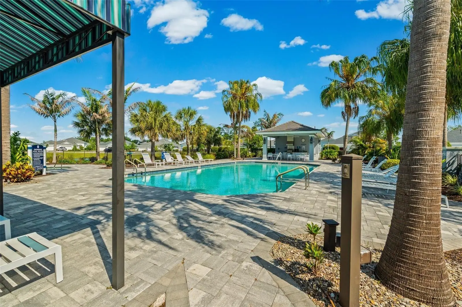 4661 Willow Bend Avenue, FL
