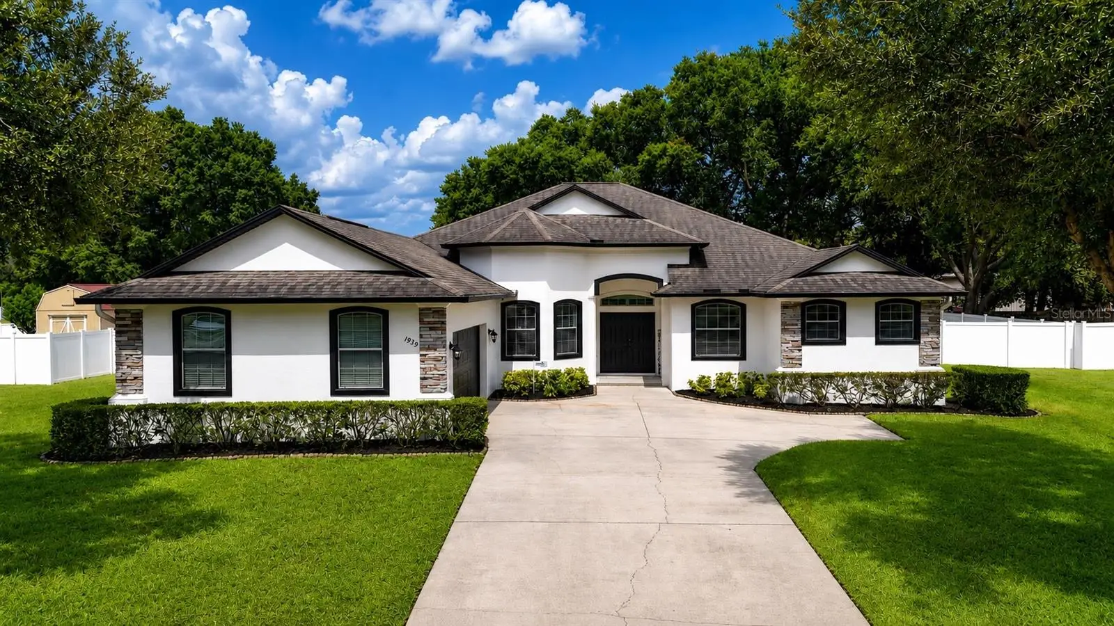 1939 Griffin Trail, FL