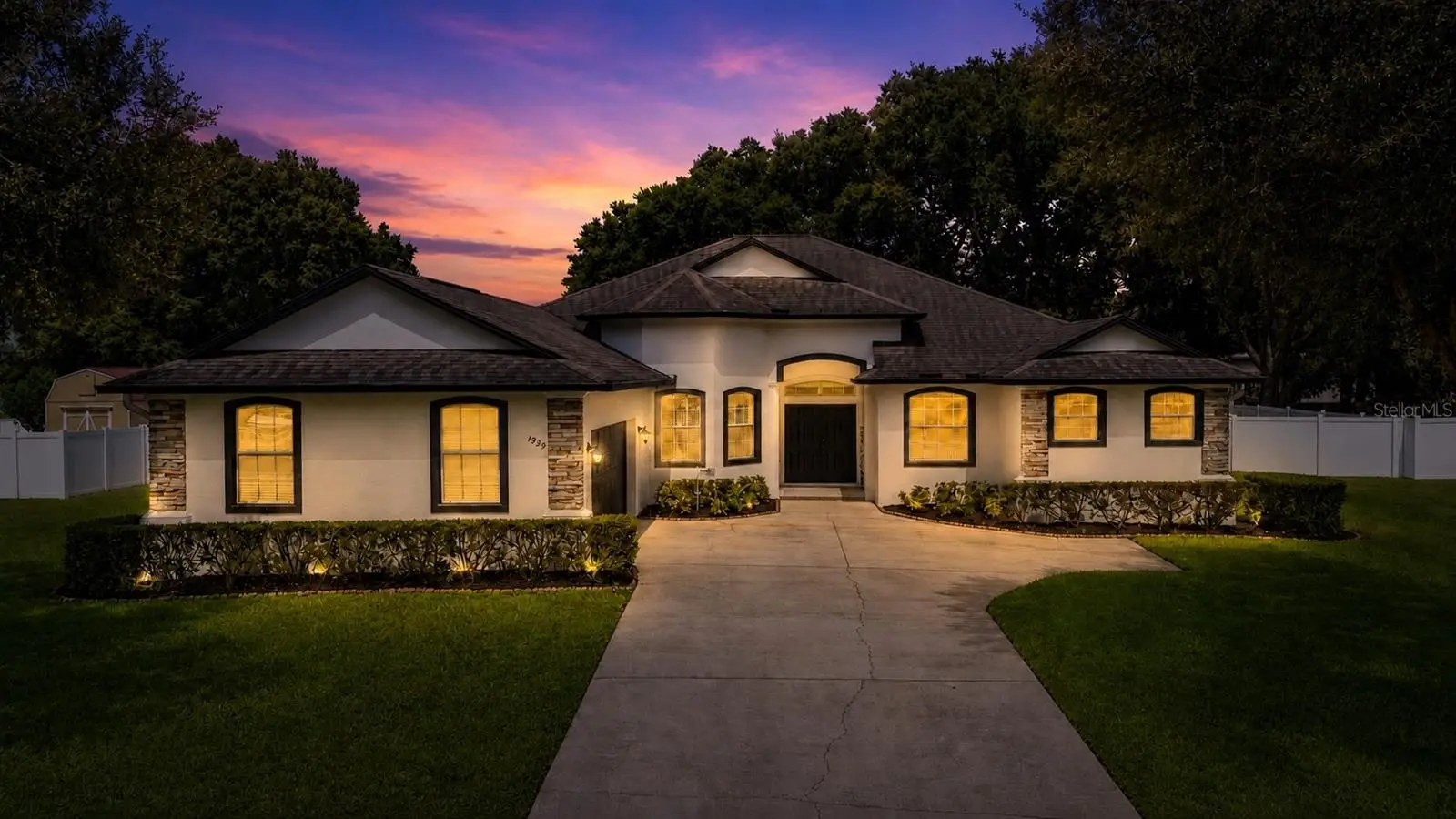 1939 Griffin Trail, FL