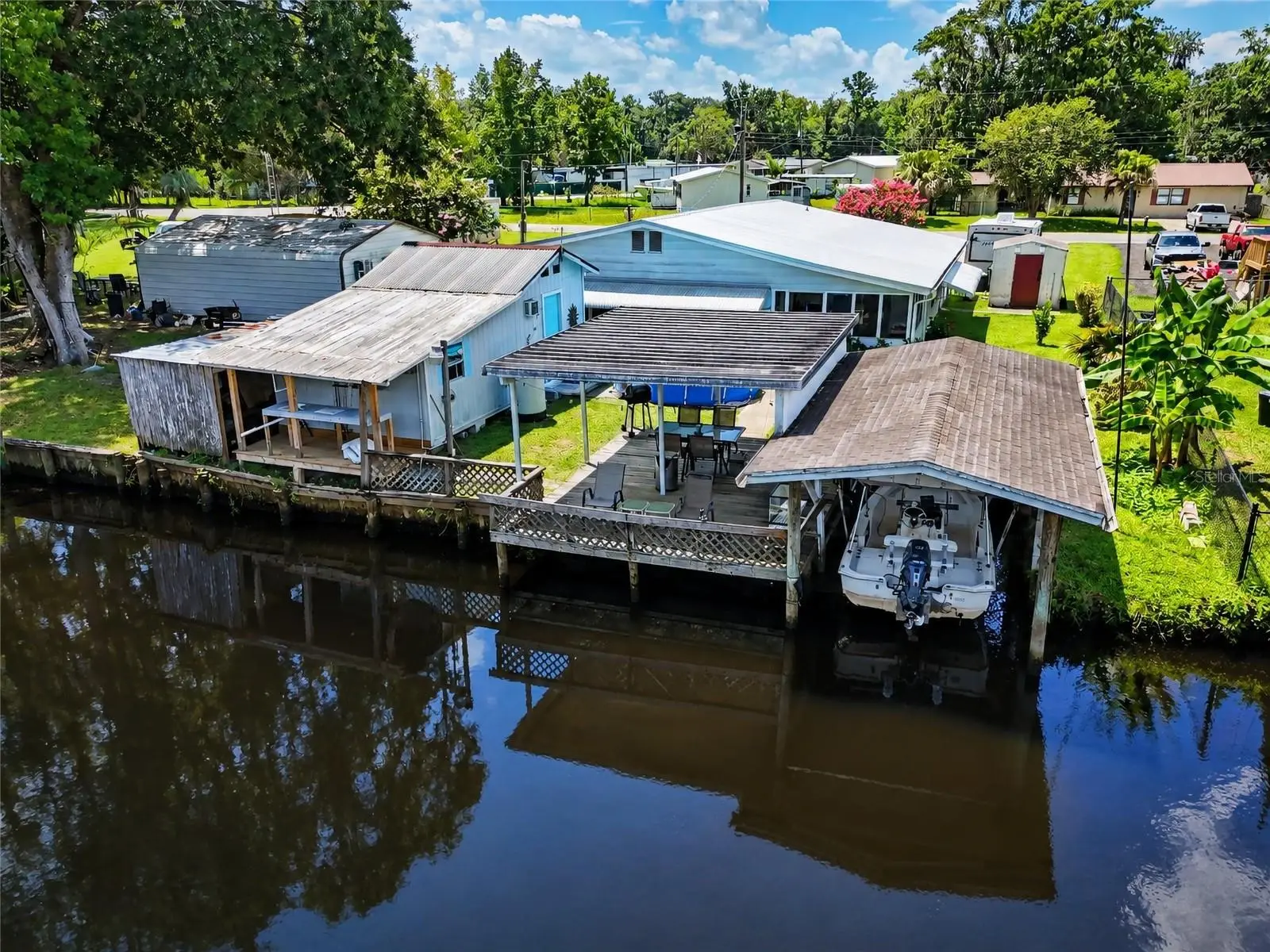 104 Edgewater Road, FL