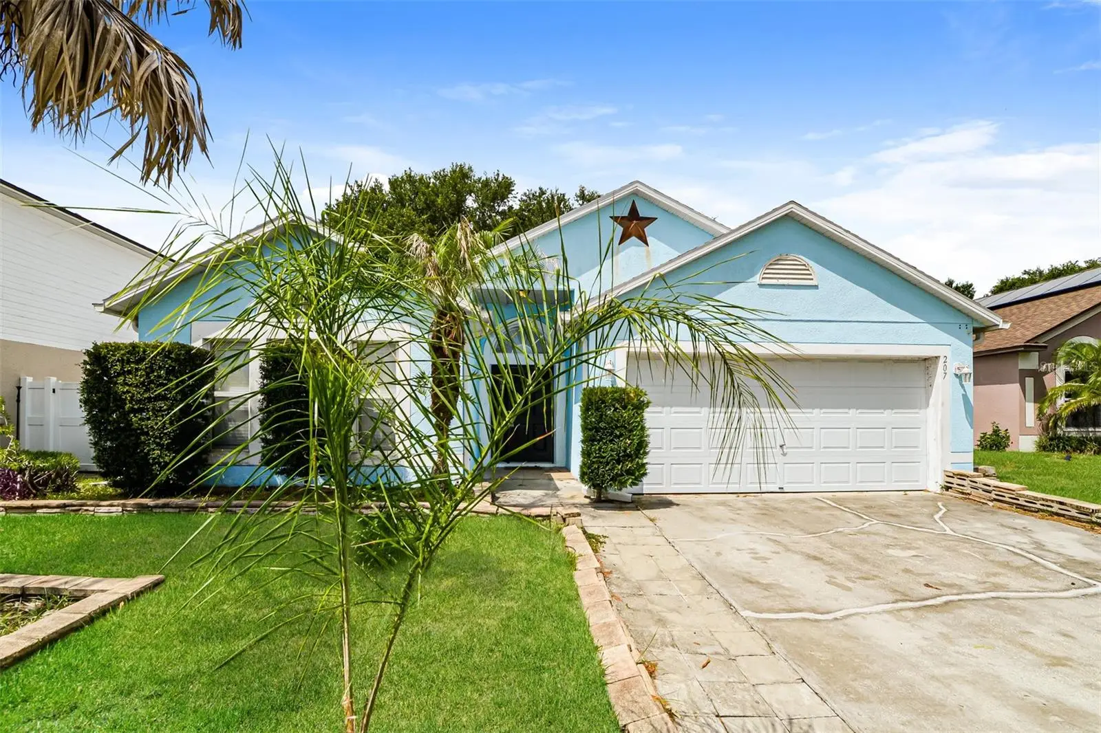 207 Ronaldale Avenue, FL