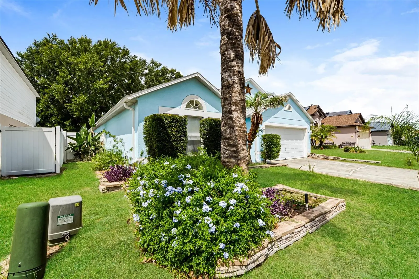 207 Ronaldale Avenue, FL