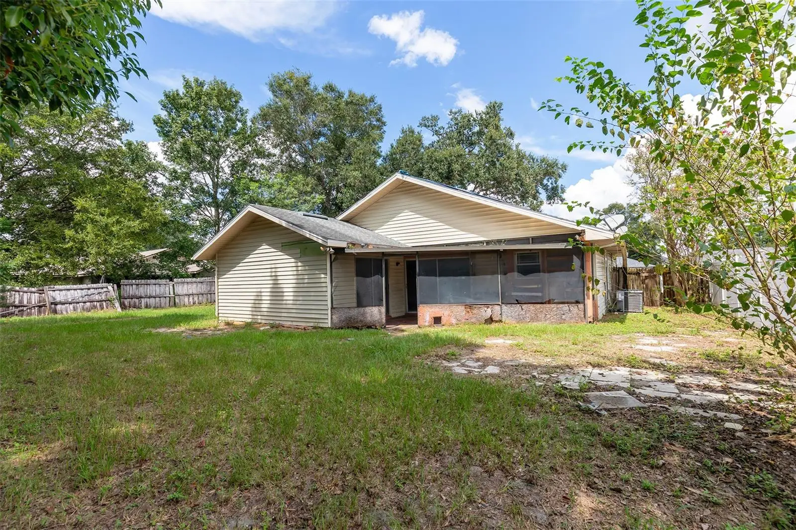 7348 Grand Avenue, FL