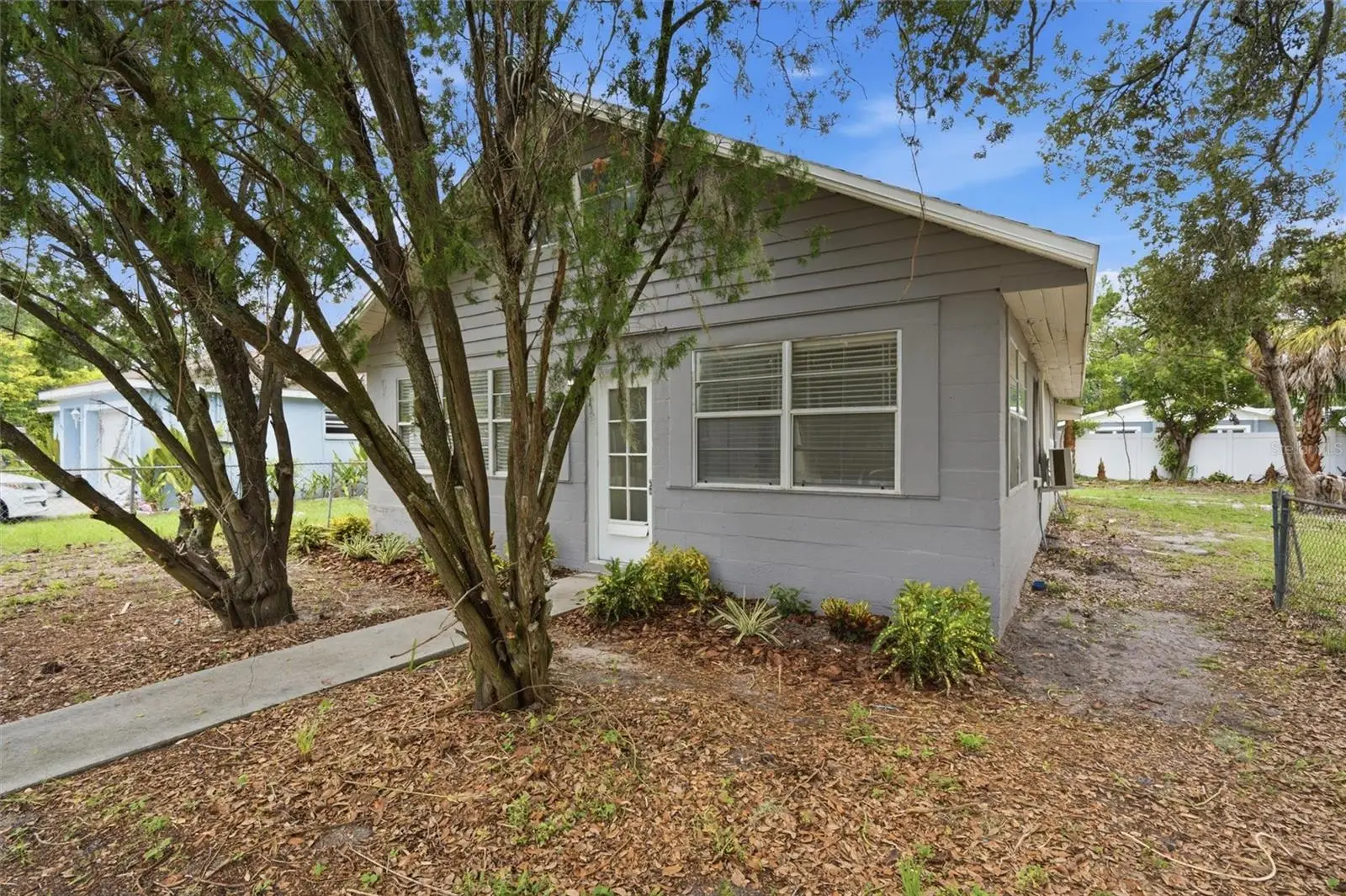 2425 9th Avenue, FL