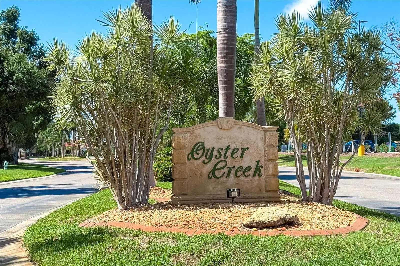 6700 Greenview Lane, FL