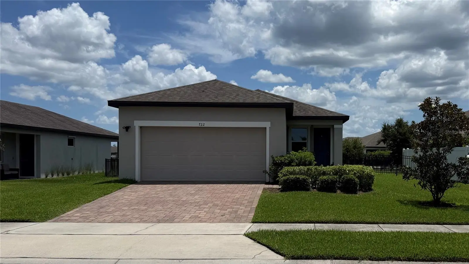 722 Ladyfish Ln, FL