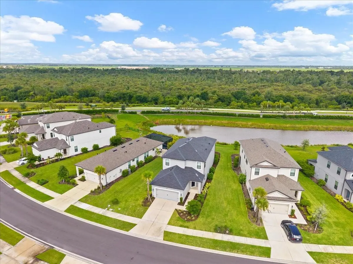 9016 Tequila Sunrise Drive, FL