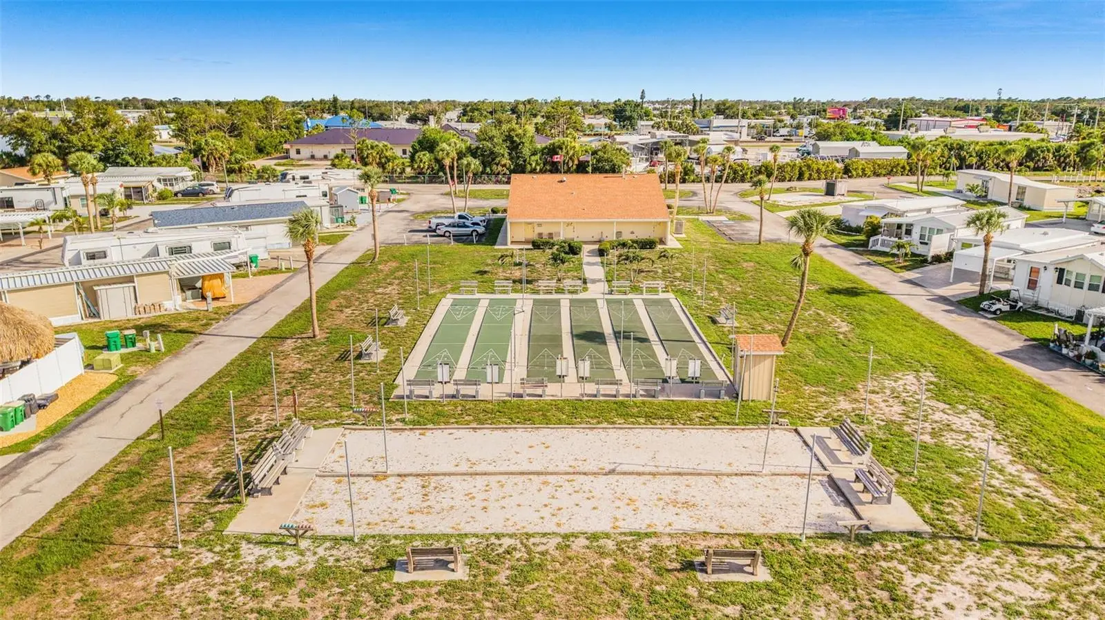1475 Flamingo Drive, FL