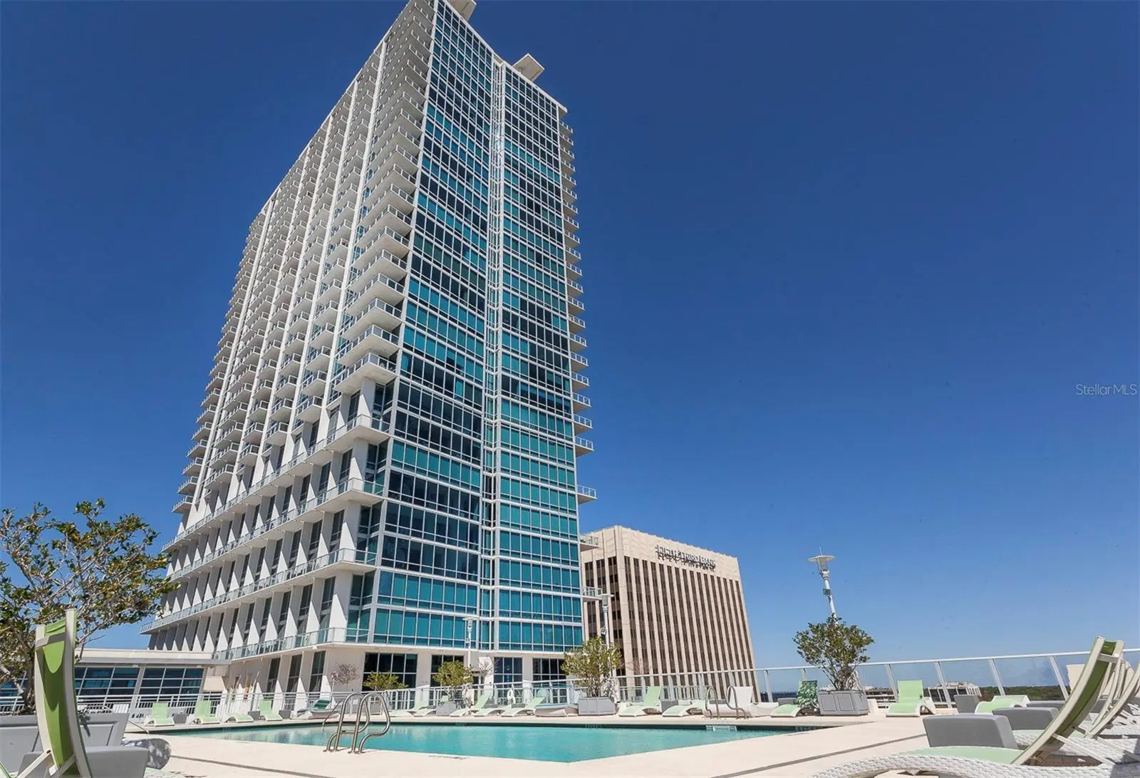 150 Robinson Street, FL