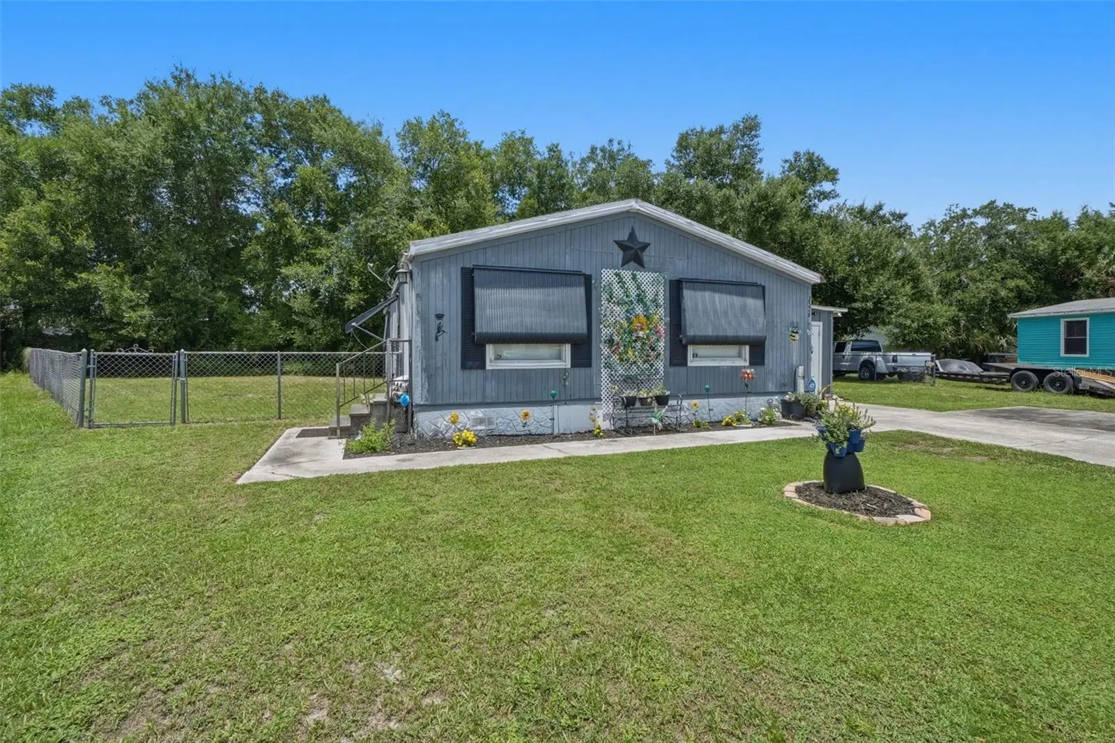 2576 Lakota Lane, FL