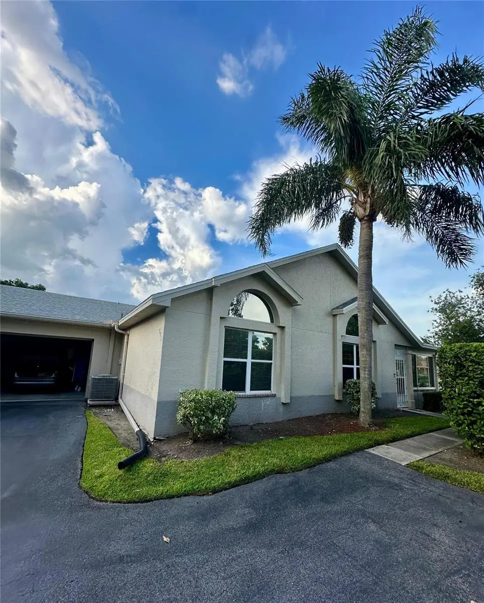 801 Silverthorn Lane, FL