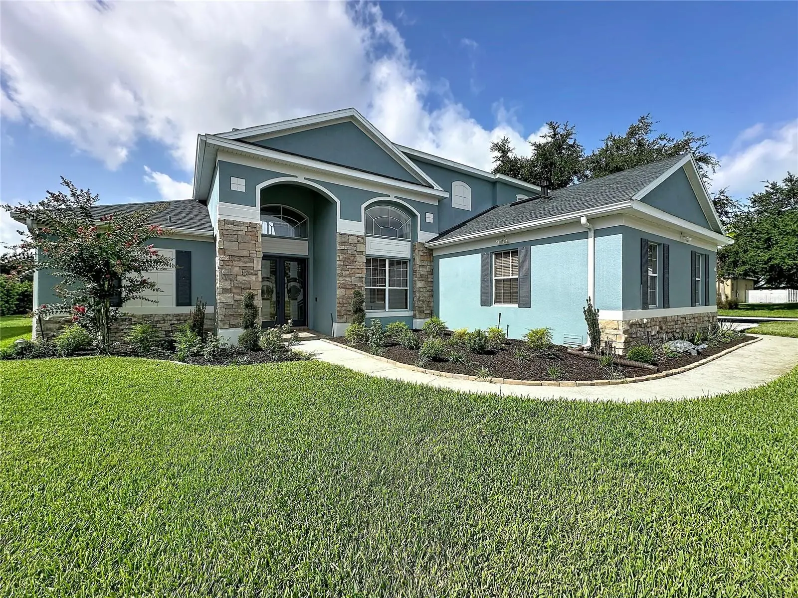 2705 Knightsbridge Road, FL