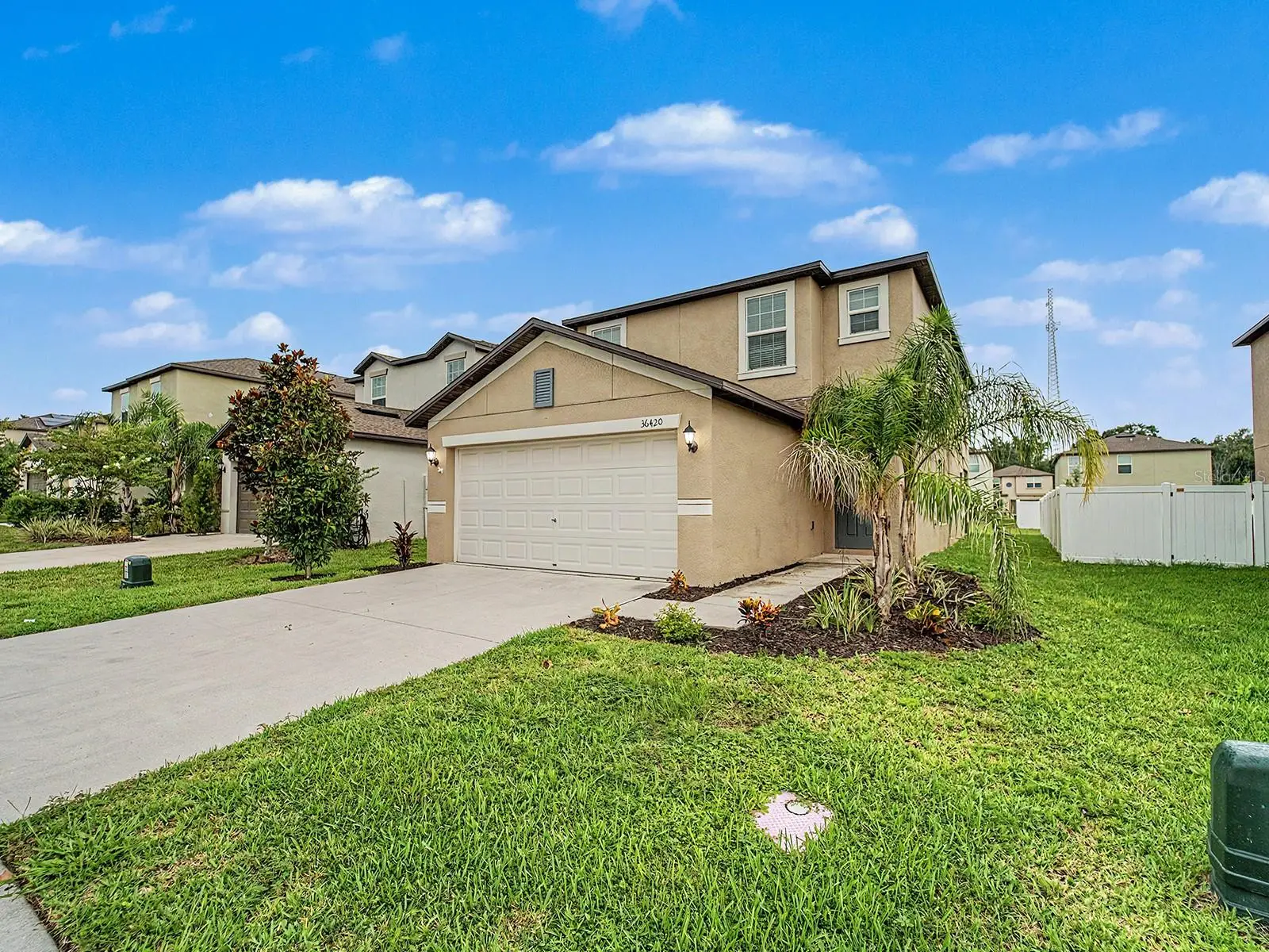 36420 Garden Wall Way, FL