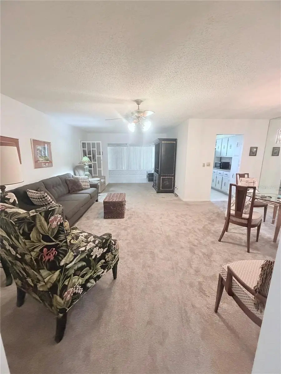 5301 Lakefront Boulevard, FL