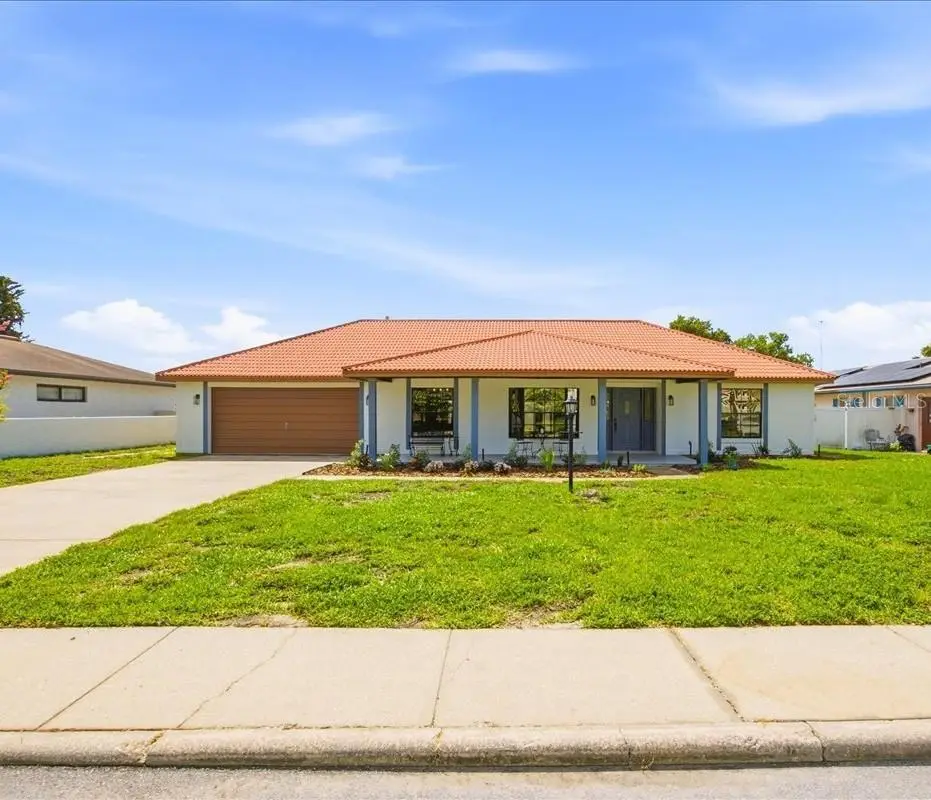 2004 Leisure Drive, FL