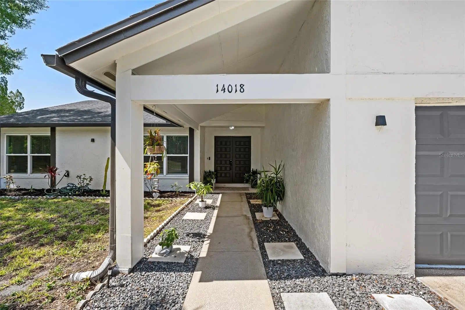 14018 Cascade Lane, FL