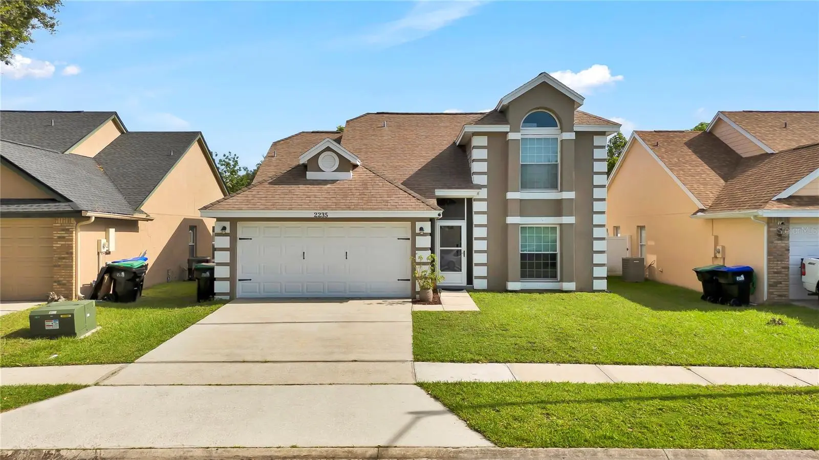 2235 Meadowmouse Street, FL