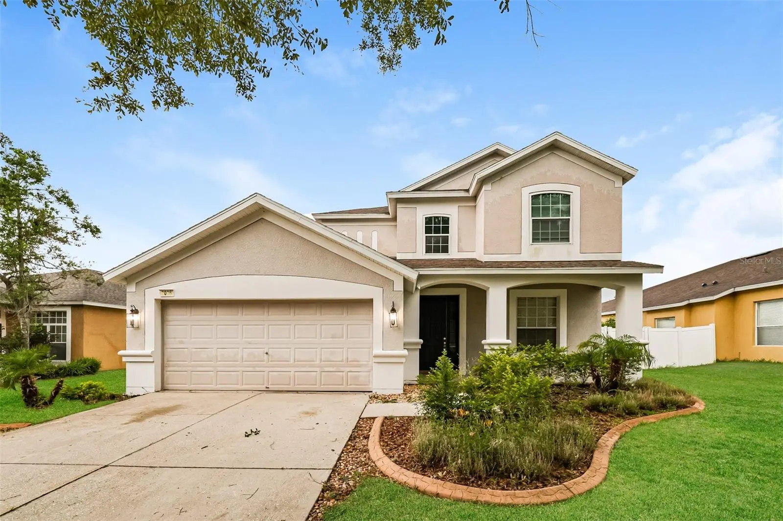 2026 Heartland Circle, FL