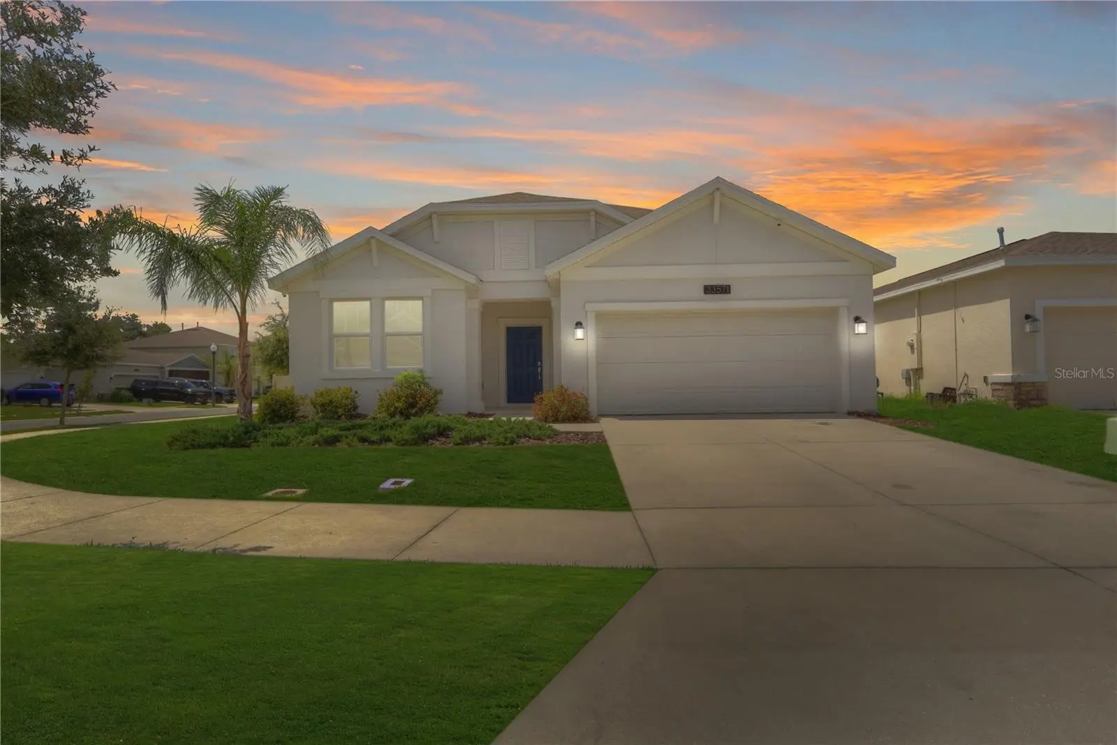 33571 Sky Blossom Circle, FL