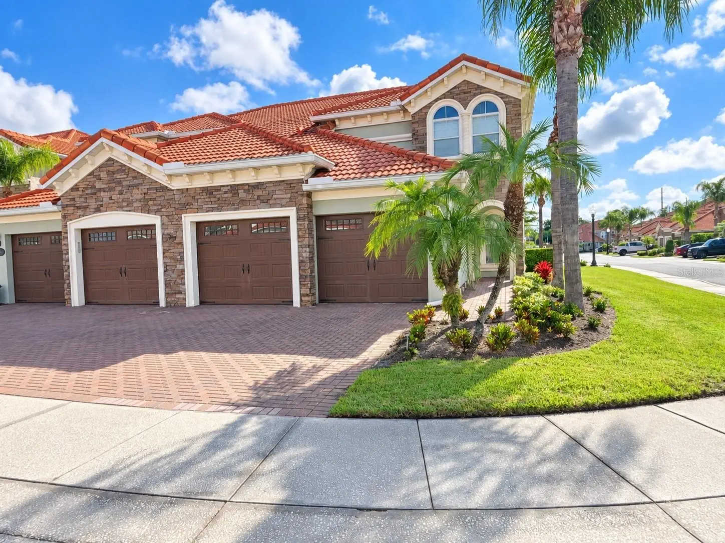 8915 Della Scala Circle, FL