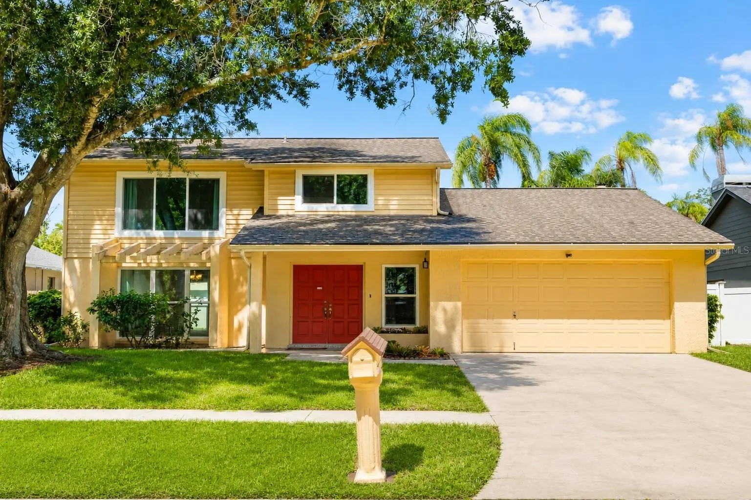 10904 Autumn Oak Place, FL