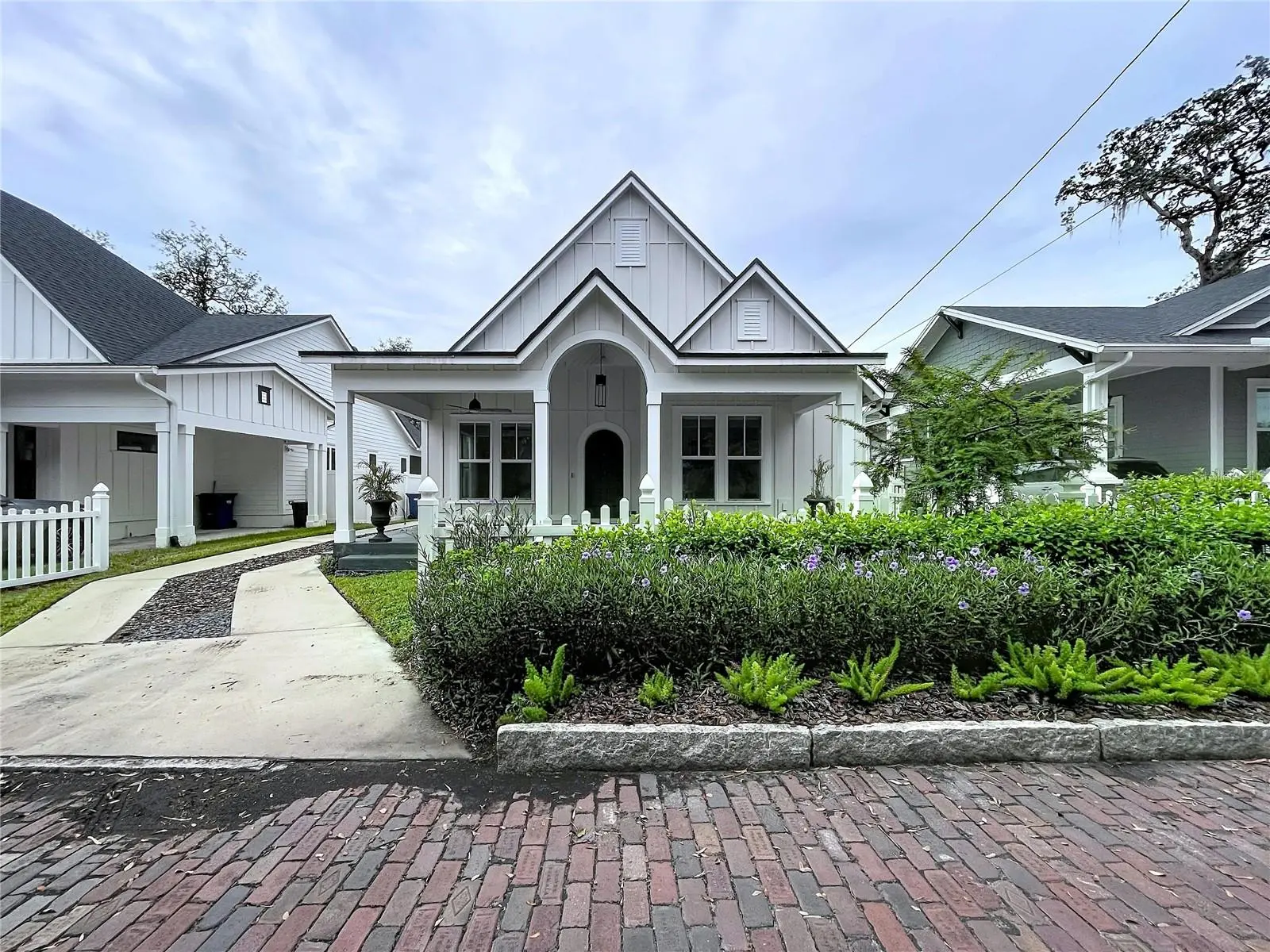 3016 Massachusetts Avenue, FL