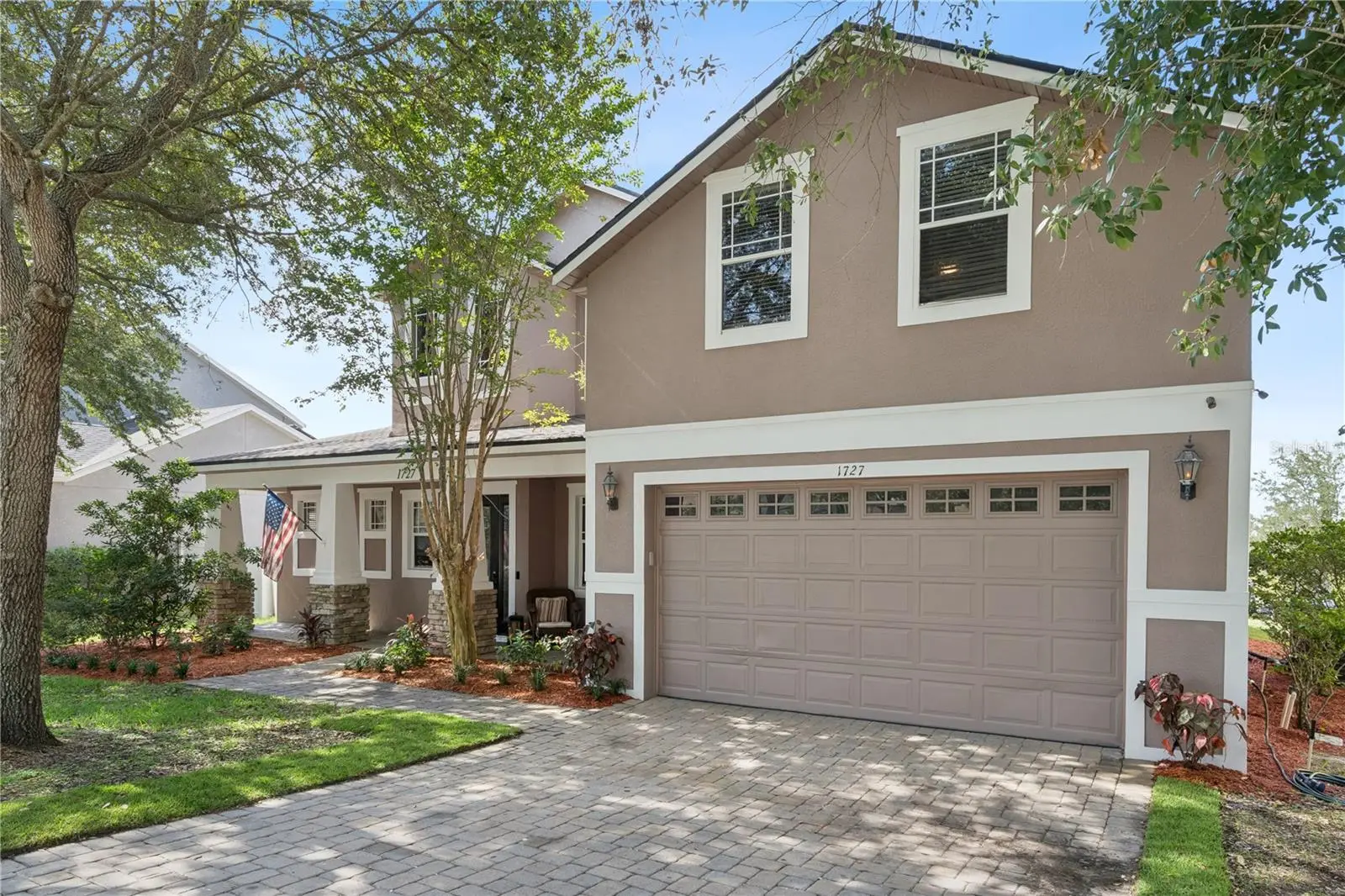 1727 Southern Oak Loop, FL