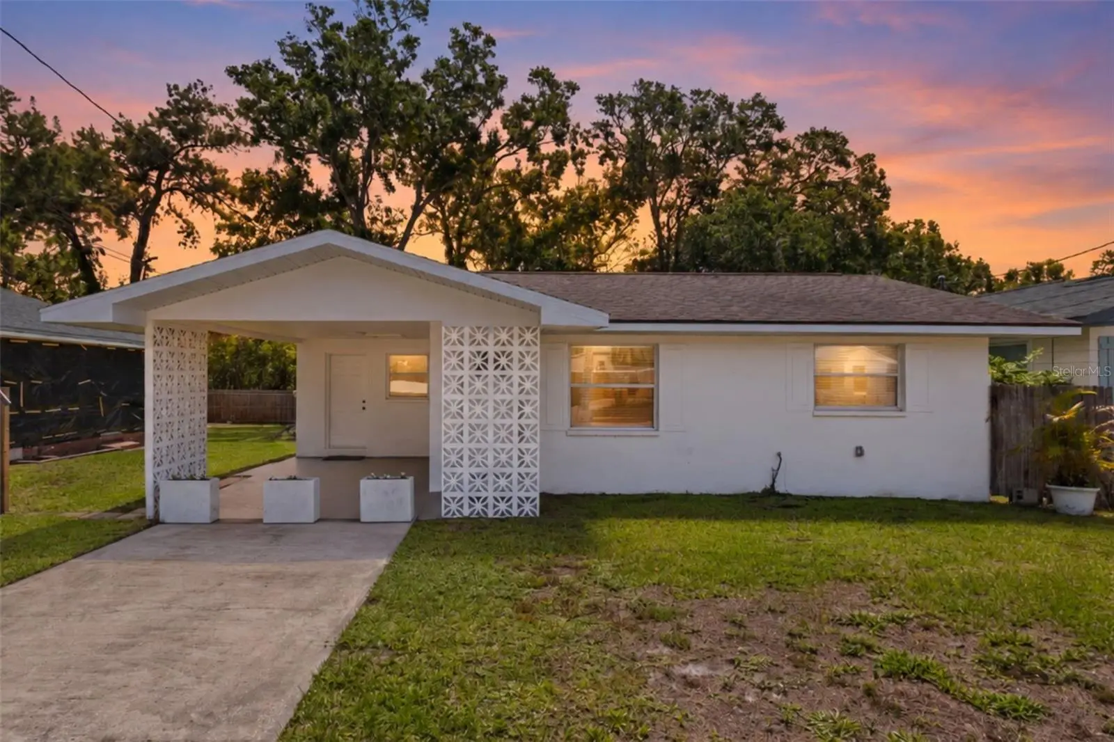 1781 Apache Trail, FL